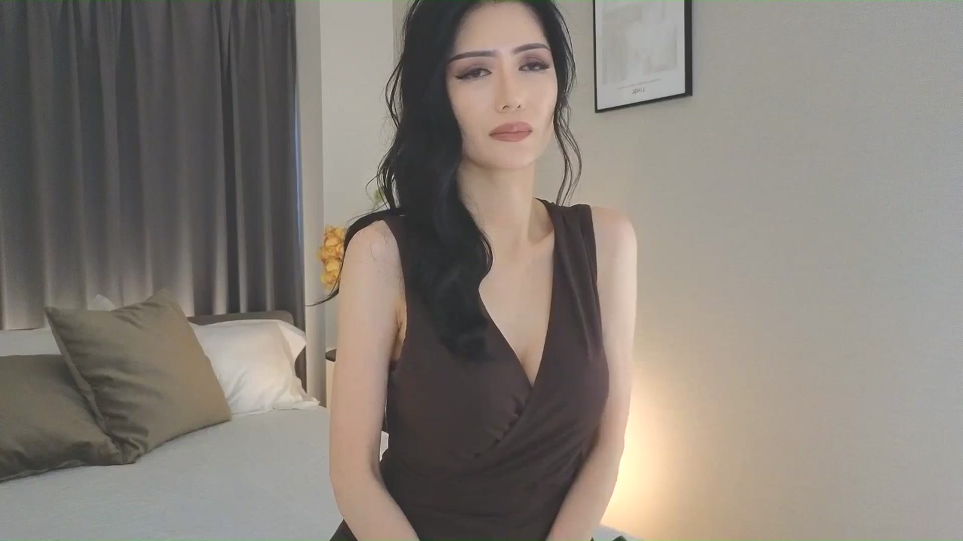 Gallery image thumbnail from Eleah's myfreecams stream on, 05/25/2025, 12:12 image 4 of 20