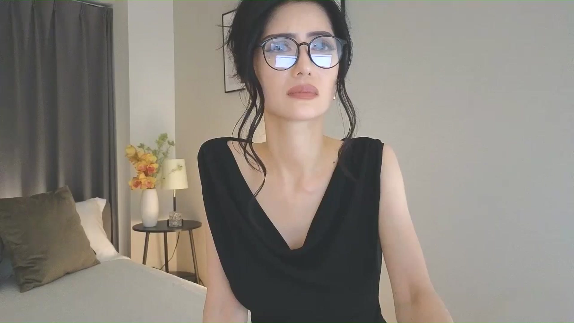 Gallery image thumbnail from Eleah's myfreecams stream on, 06/01/2025, 11:23 image 14 of 20