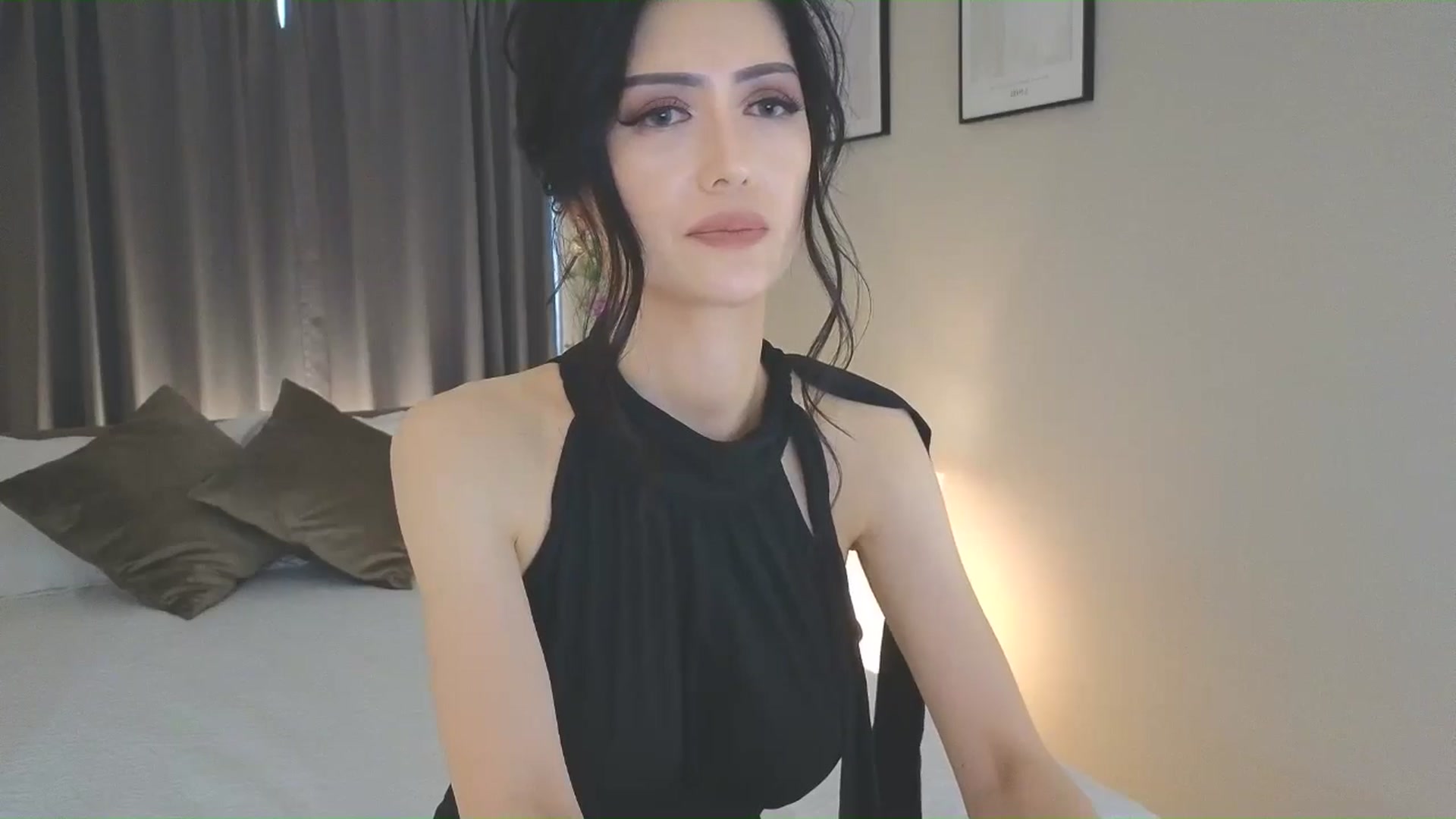 Gallery image thumbnail from Eleah's myfreecams stream on, 06/08/2025, 05:51 image 14 of 20