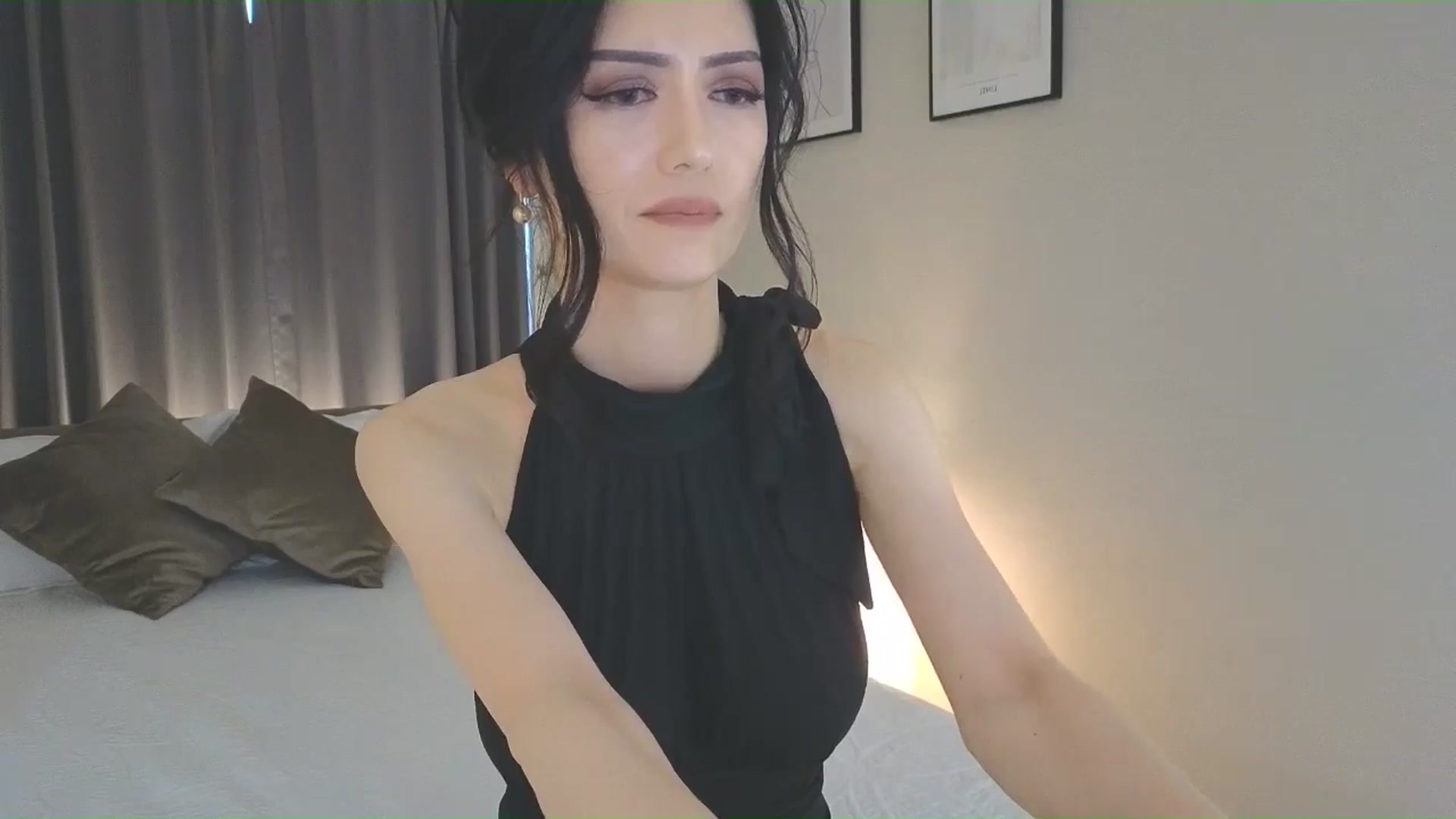 Gallery image thumbnail from Eleah's myfreecams stream on, 06/08/2025, 05:51 image 18 of 20