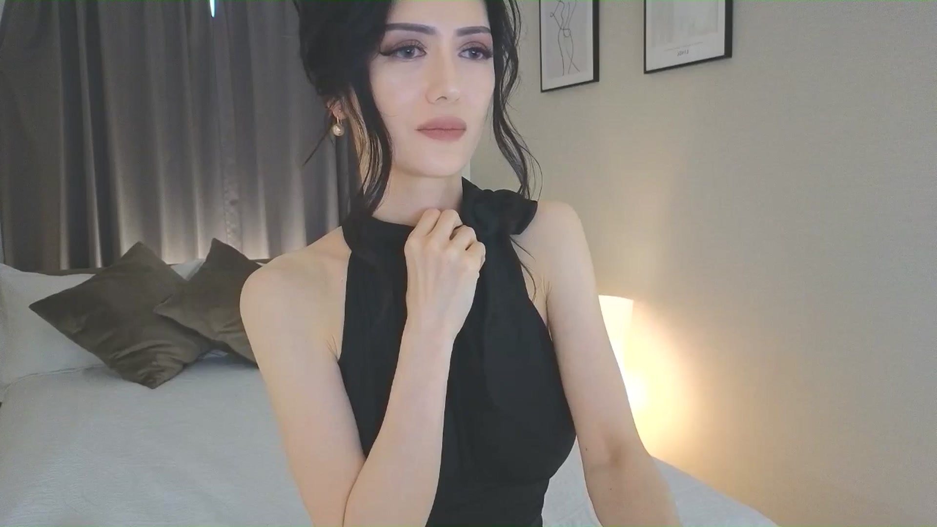 Gallery image thumbnail from Eleah's myfreecams stream on, 06/08/2025, 06:25 image 12 of 20