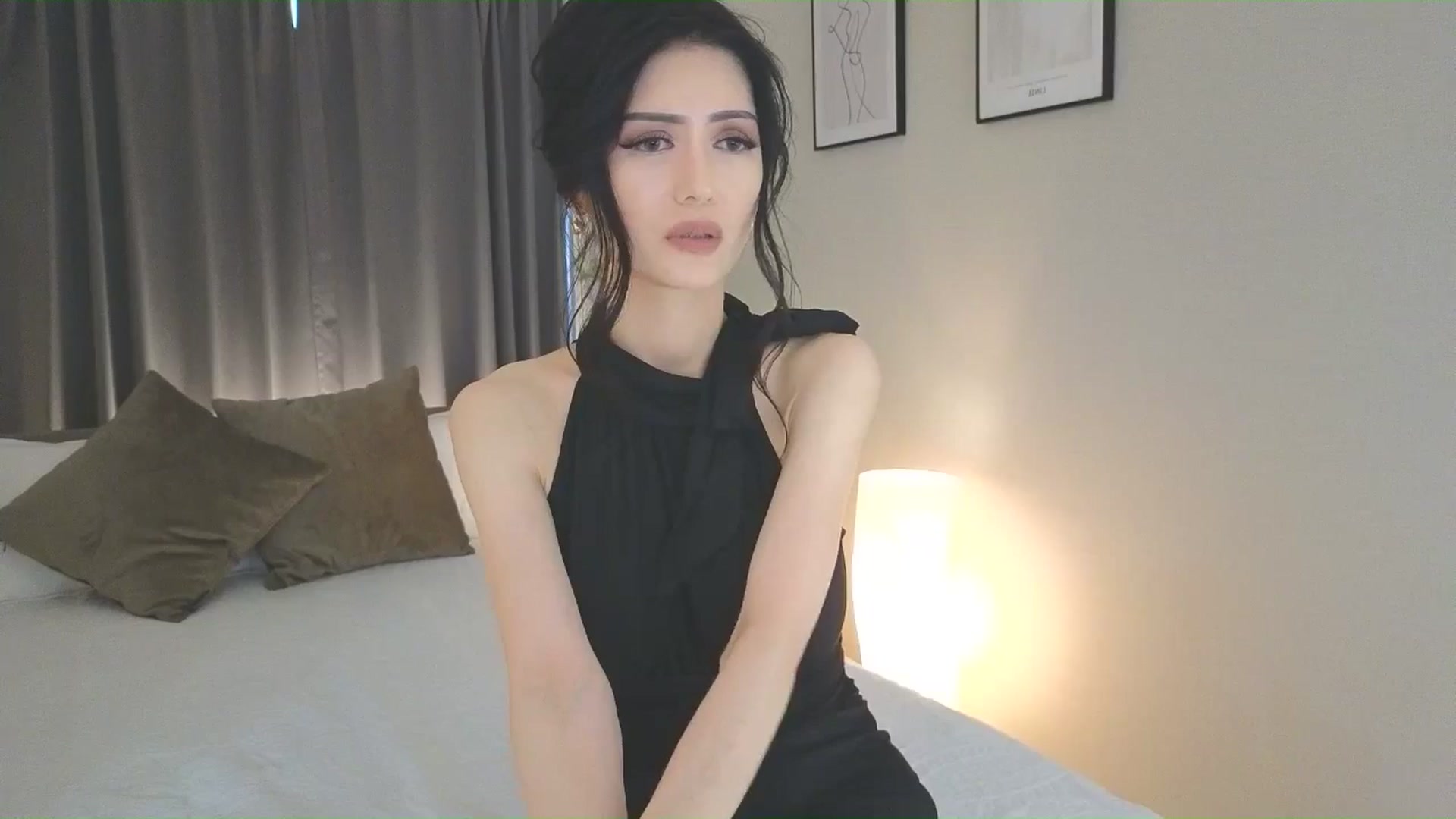 Gallery image thumbnail from Eleah's myfreecams stream on, 06/08/2025, 08:37 image 13 of 20