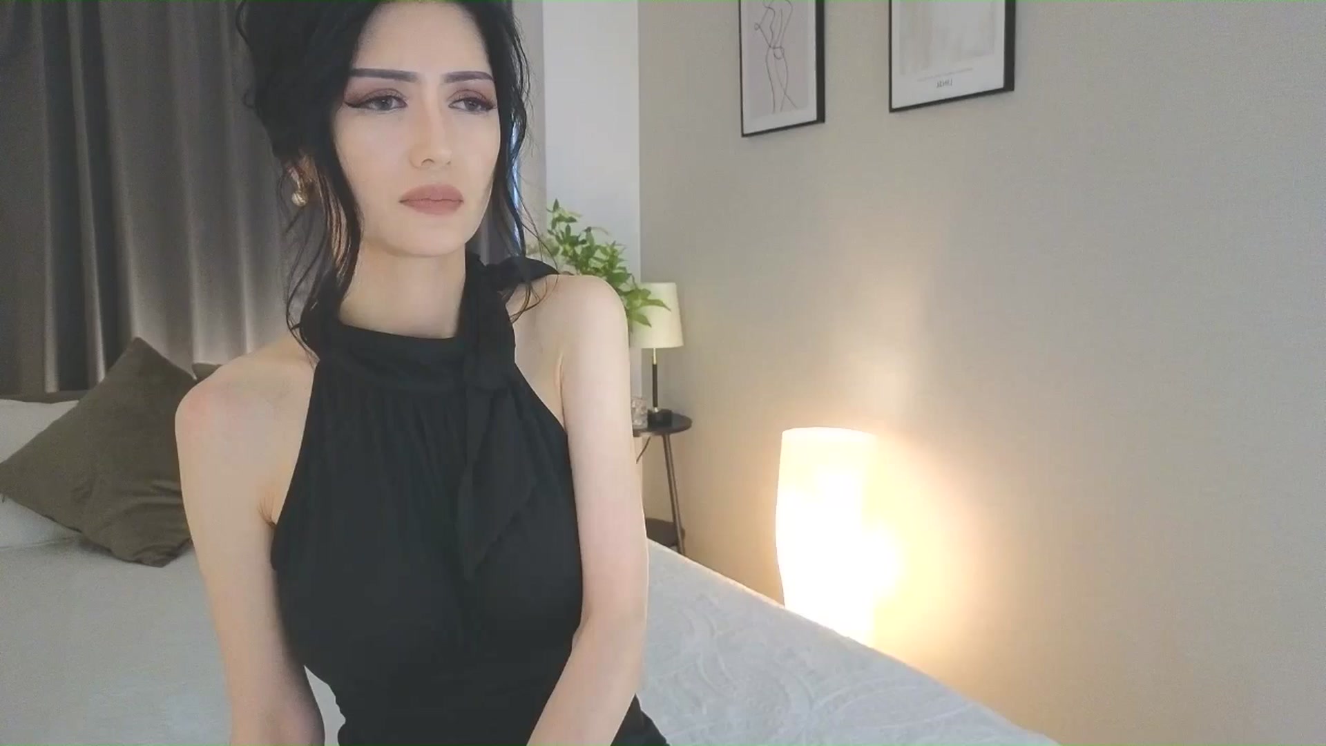 Gallery image thumbnail from Eleah's myfreecams stream on, 06/08/2025, 08:37 image 17 of 20