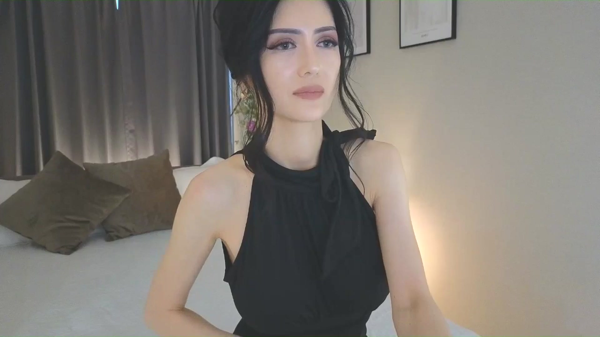 Gallery image thumbnail from Eleah's myfreecams stream on, 06/08/2025, 08:37 image 20 of 20