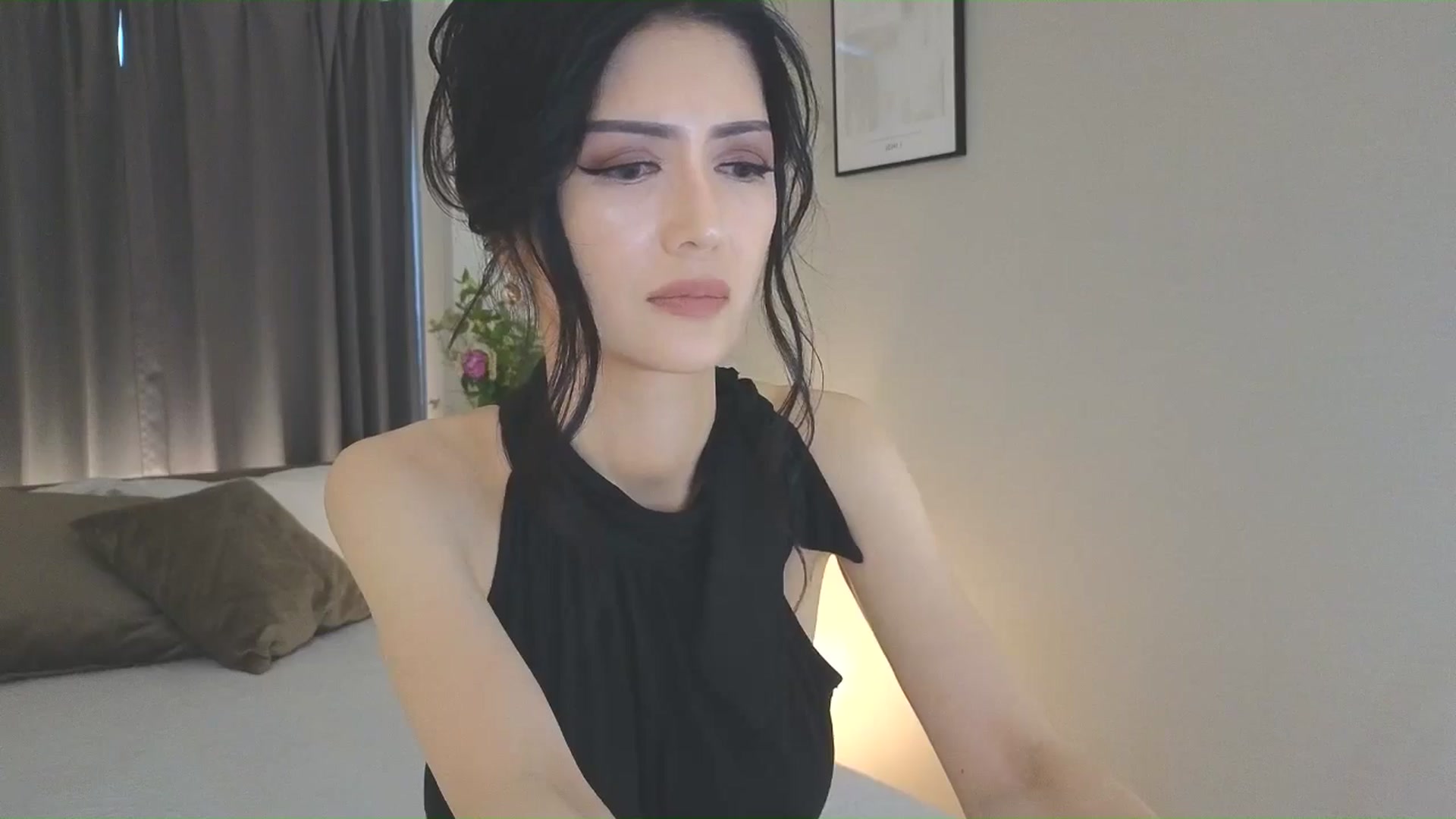 Gallery image thumbnail from Eleah's myfreecams stream on, 06/08/2025, 09:25 image 4 of 20