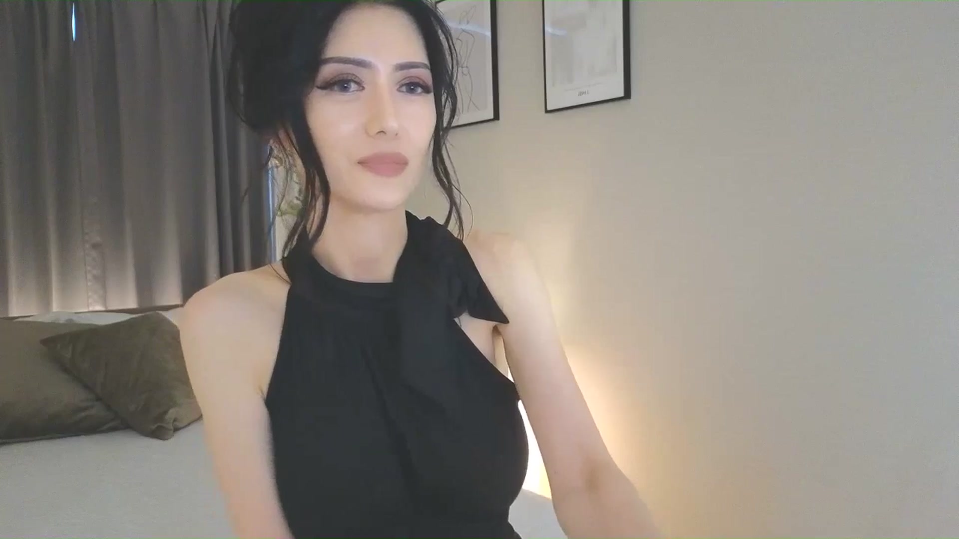 Gallery image thumbnail from Eleah's myfreecams stream on, 06/08/2025, 09:25 image 15 of 20