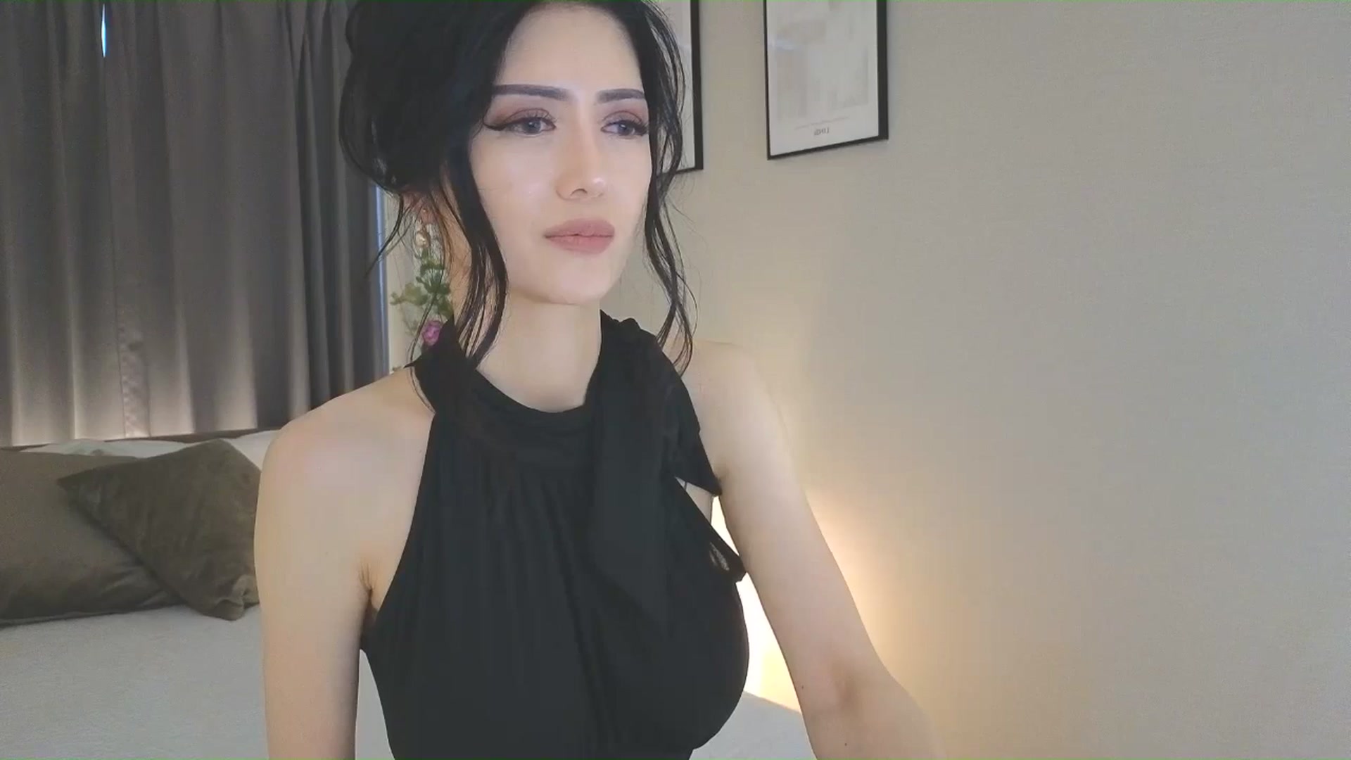 Gallery image thumbnail from Eleah's myfreecams stream on, 06/08/2025, 09:25 image 20 of 20