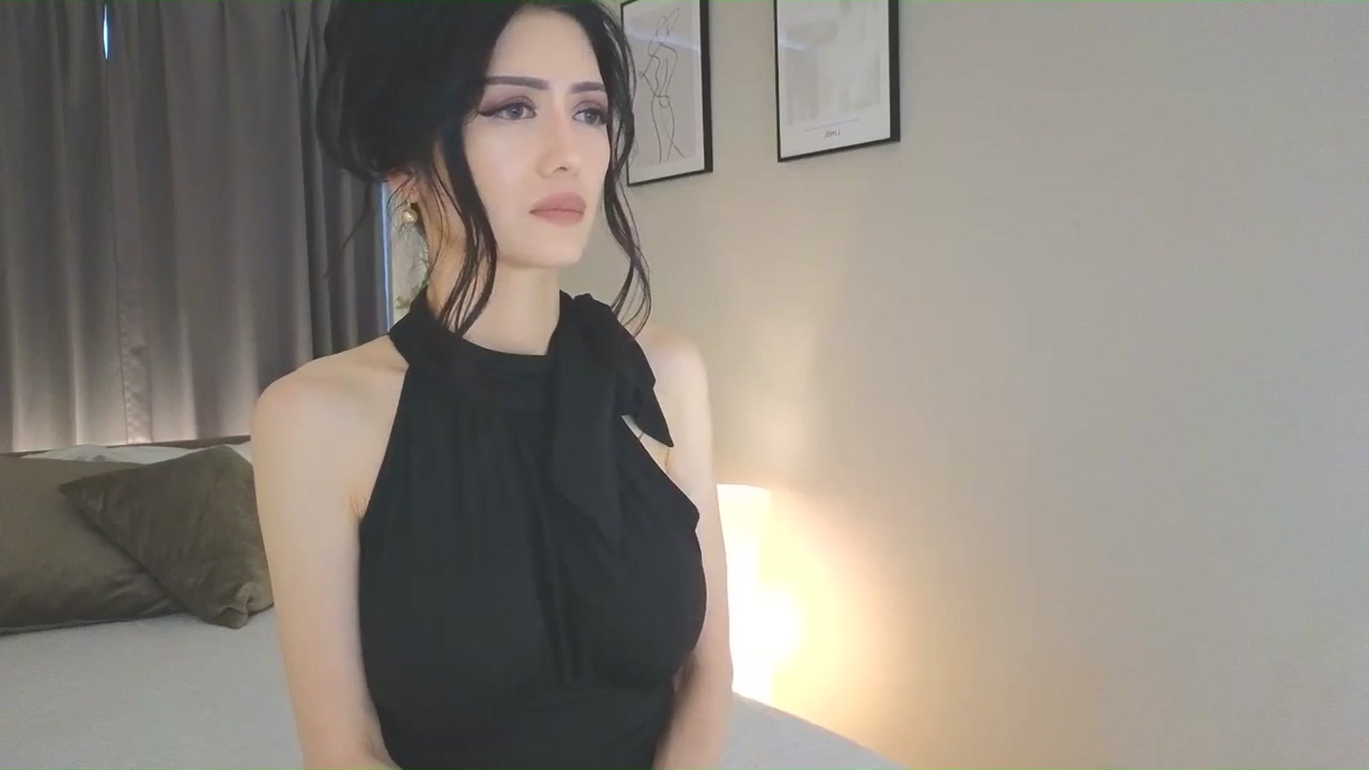 Gallery image thumbnail from Eleah's myfreecams stream on, 06/08/2025, 09:25 image 18 of 20