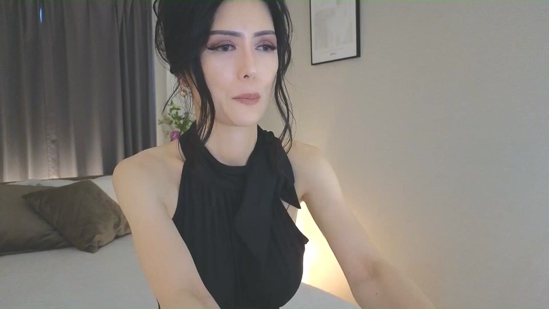 Gallery image thumbnail from Eleah's myfreecams stream on, 06/08/2025, 10:11 image 16 of 20