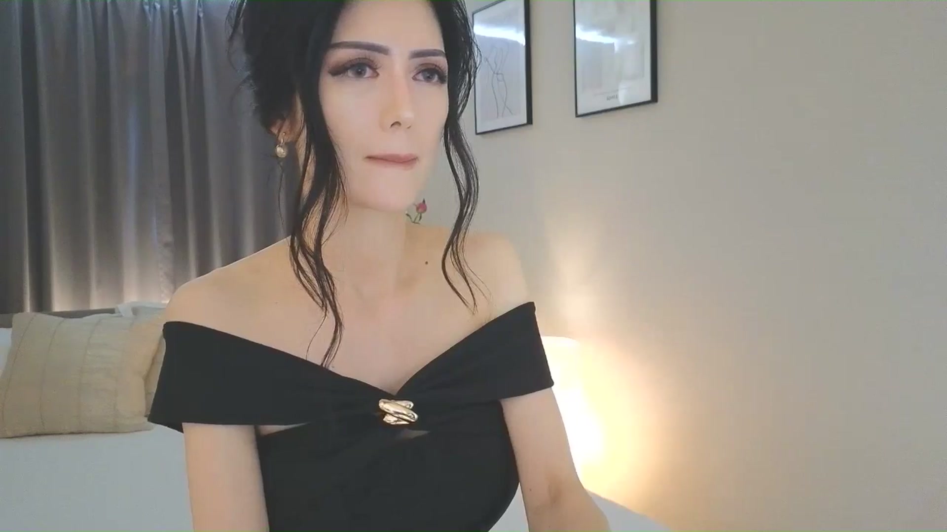 Gallery image thumbnail from Eleah's myfreecams stream on, 06/15/2025, 04:42 image 14 of 20
