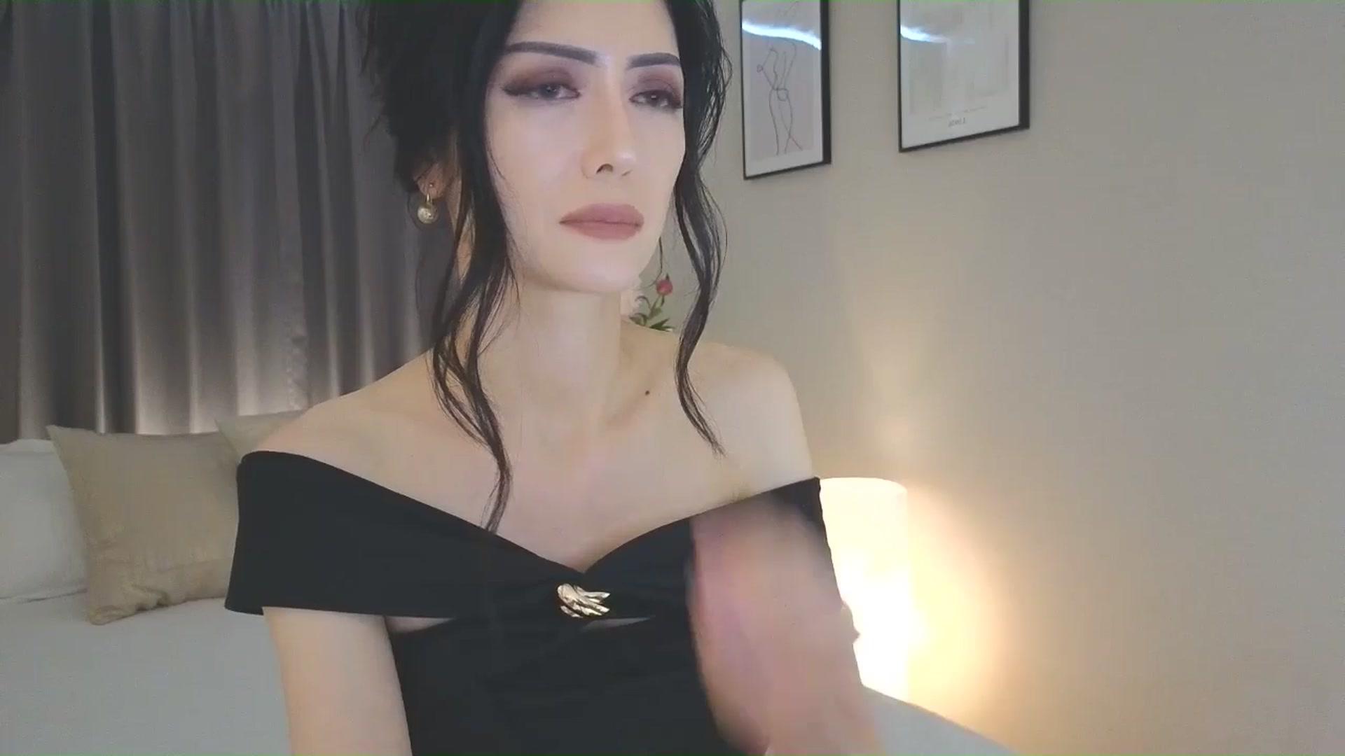Gallery image thumbnail from Eleah's myfreecams stream on, 06/15/2025, 07:21 image 20 of 20