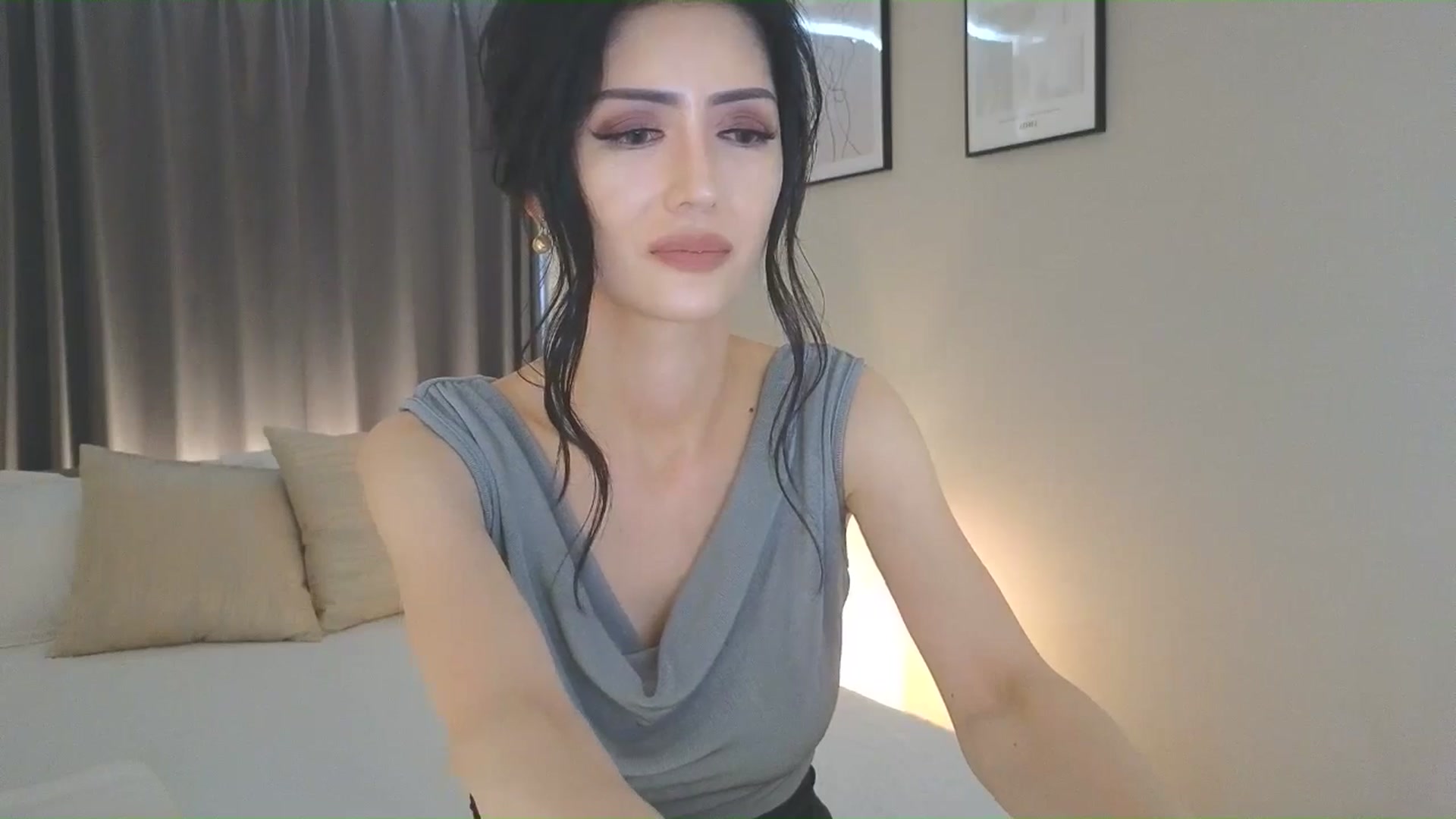 Gallery image thumbnail from Eleah's myfreecams stream on, 06/19/2025, 03:25 image 10 of 20