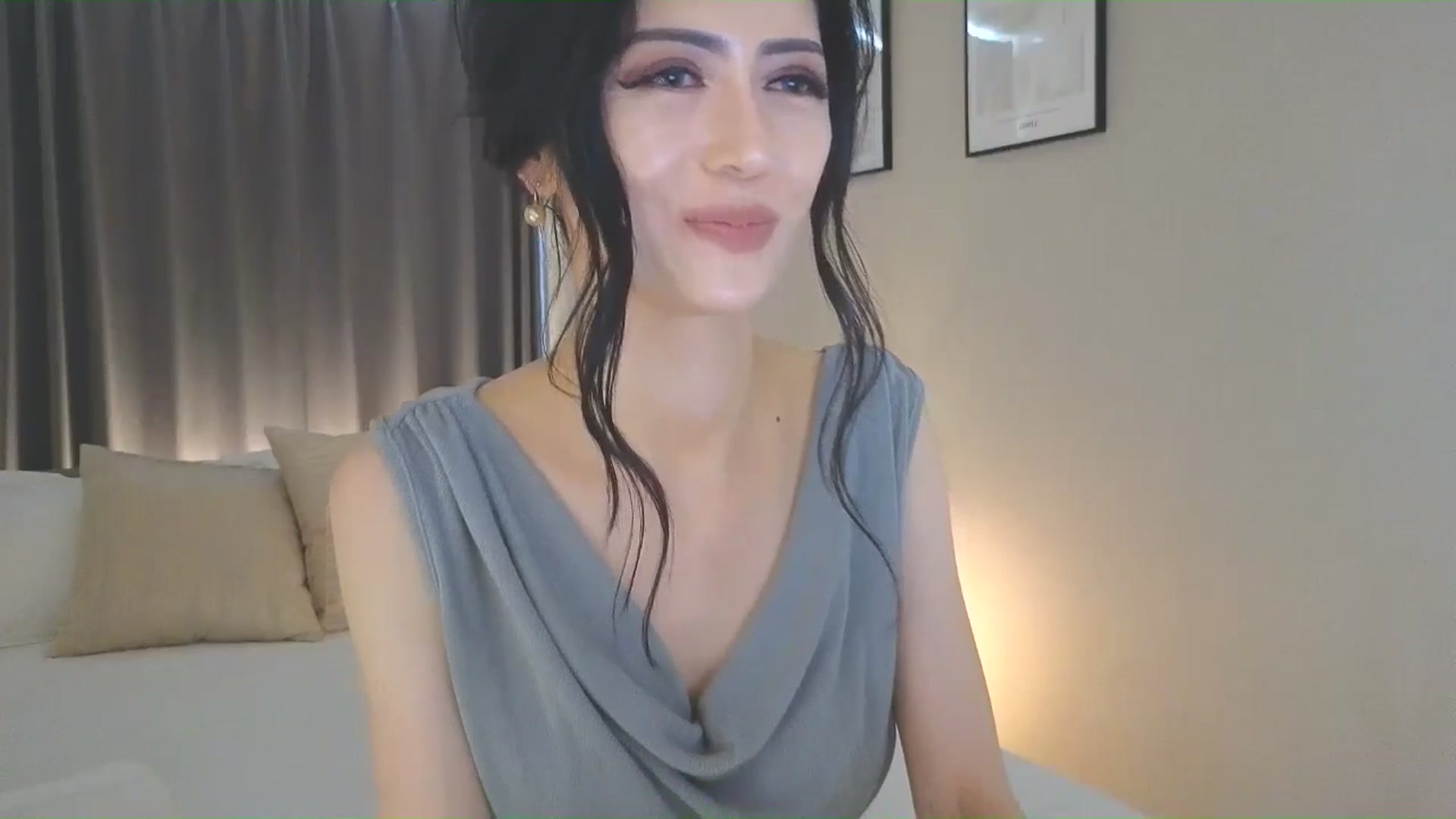 Gallery image thumbnail from Eleah's myfreecams stream on, 06/19/2025, 03:25 image 20 of 20