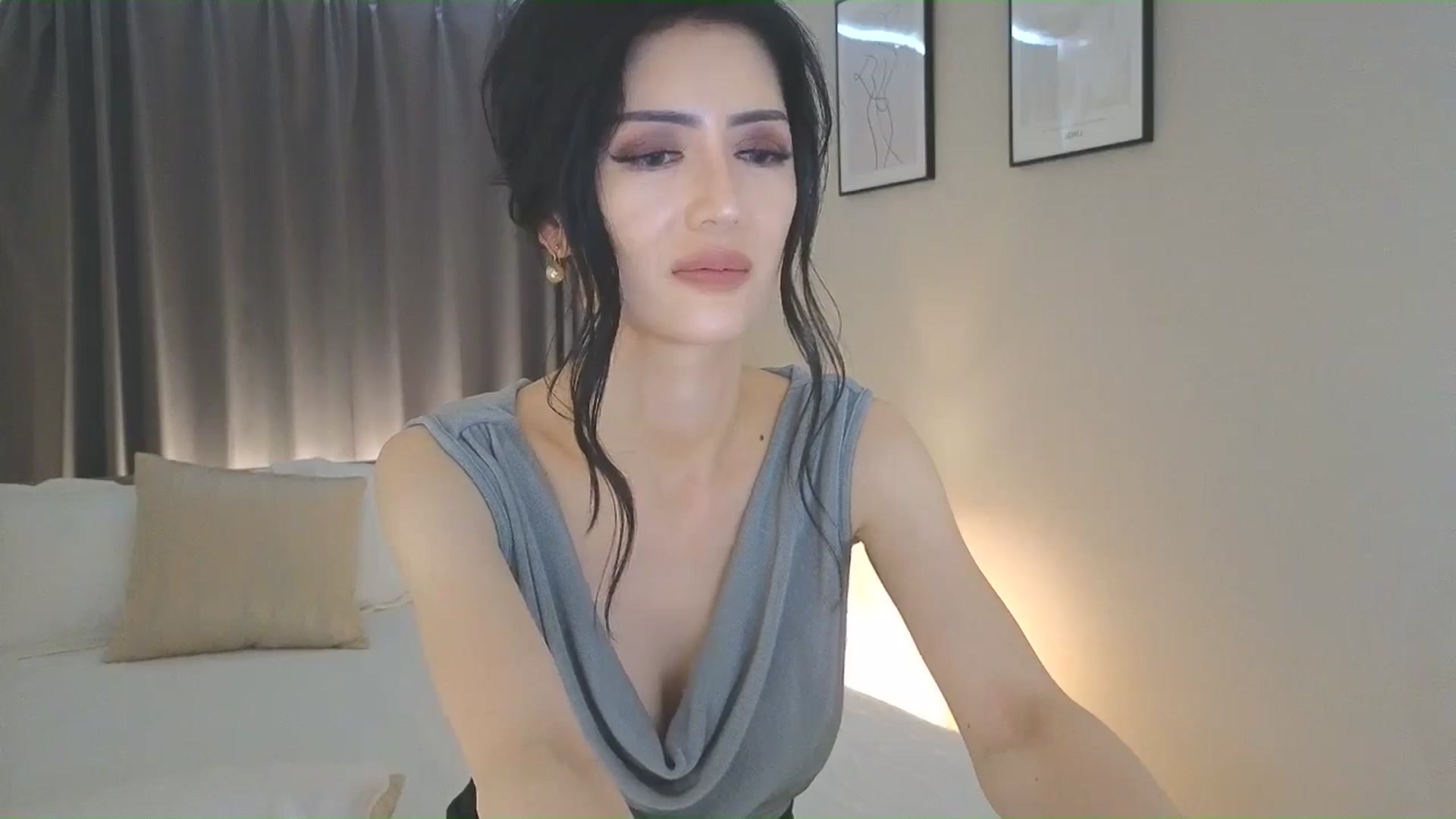 Gallery image thumbnail from Eleah's myfreecams stream on, 06/19/2025, 05:56 image 6 of 20