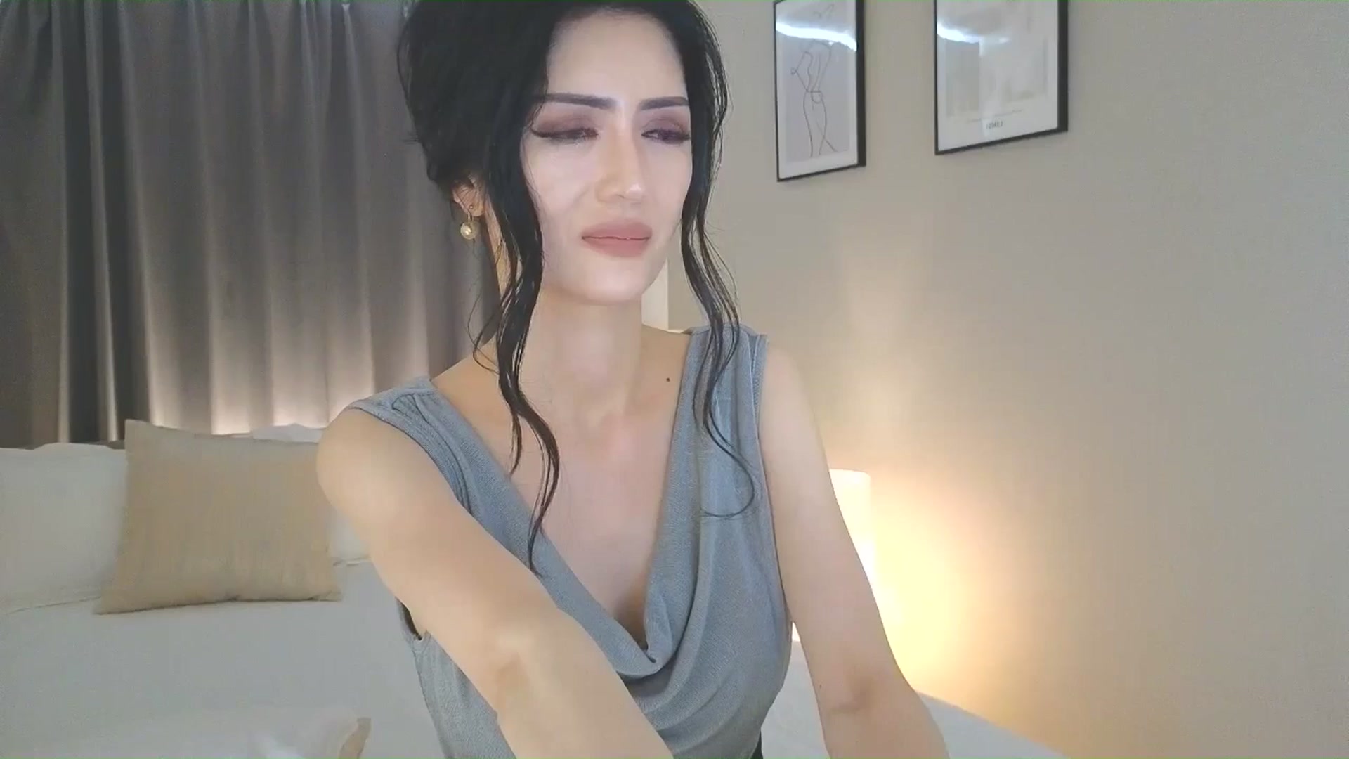 Gallery image thumbnail from Eleah's myfreecams stream on, 06/19/2025, 05:56 image 5 of 20