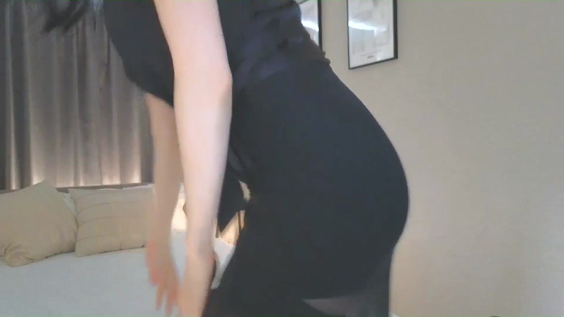 Gallery image thumbnail from Eleah's myfreecams stream on, 06/22/2025, 04:02 image 13 of 20