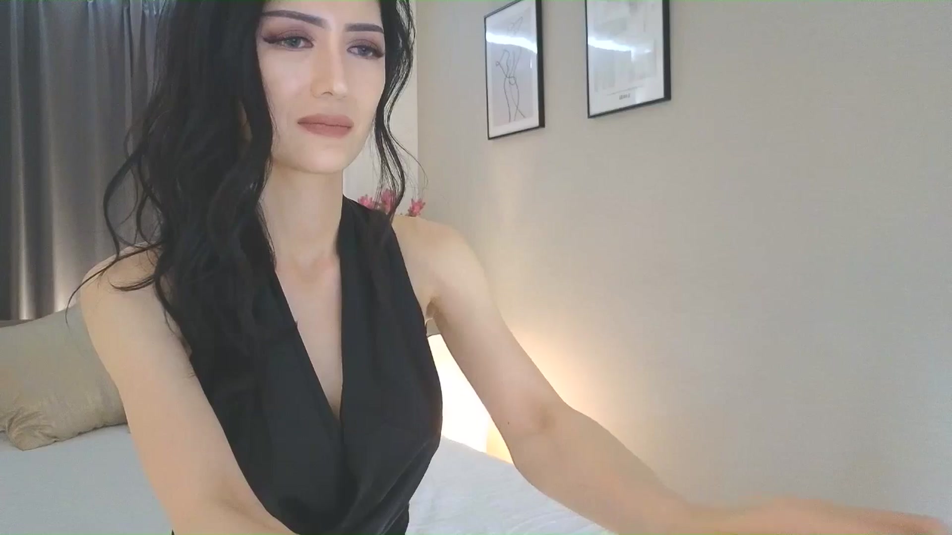 Gallery image thumbnail from Eleah's myfreecams stream on, 06/22/2025, 04:02 image 3 of 20
