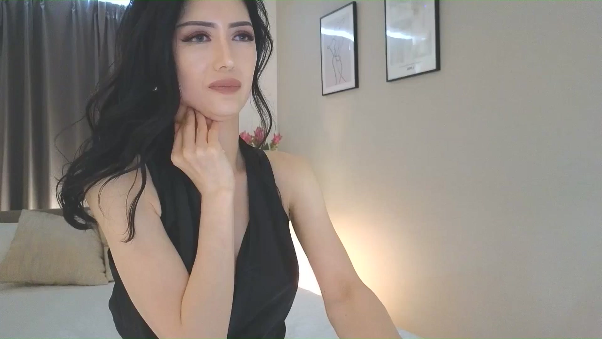Gallery image thumbnail from Eleah's myfreecams stream on, 06/22/2025, 06:24 image 9 of 20