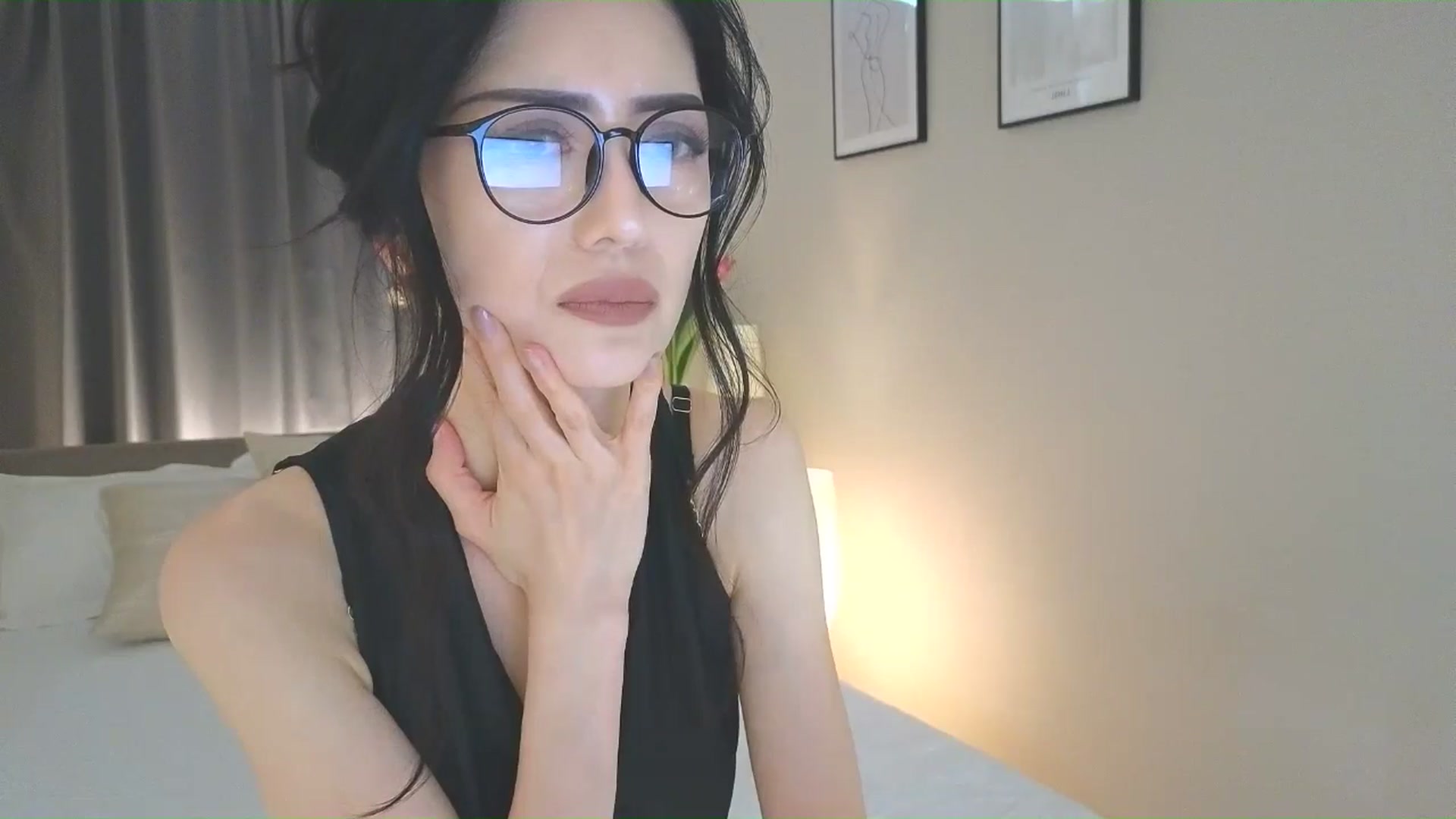 Gallery image thumbnail from Eleah's myfreecams stream on, 06/22/2025, 08:55 image 14 of 20