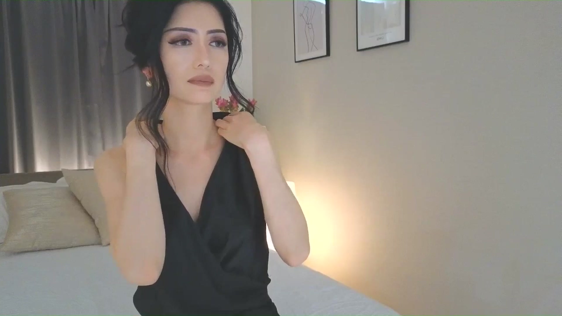 Gallery image thumbnail from Eleah's myfreecams stream on, 06/22/2025, 08:55 image 16 of 20