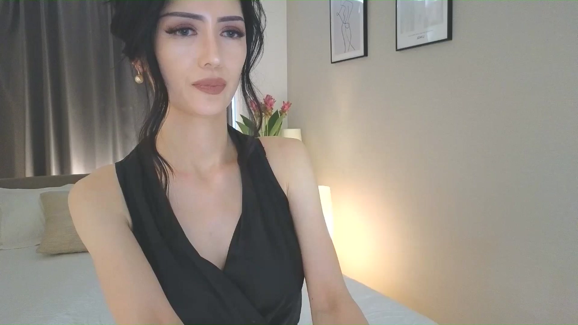 Gallery image thumbnail from Eleah's myfreecams stream on, 06/22/2025, 08:55 image 8 of 20