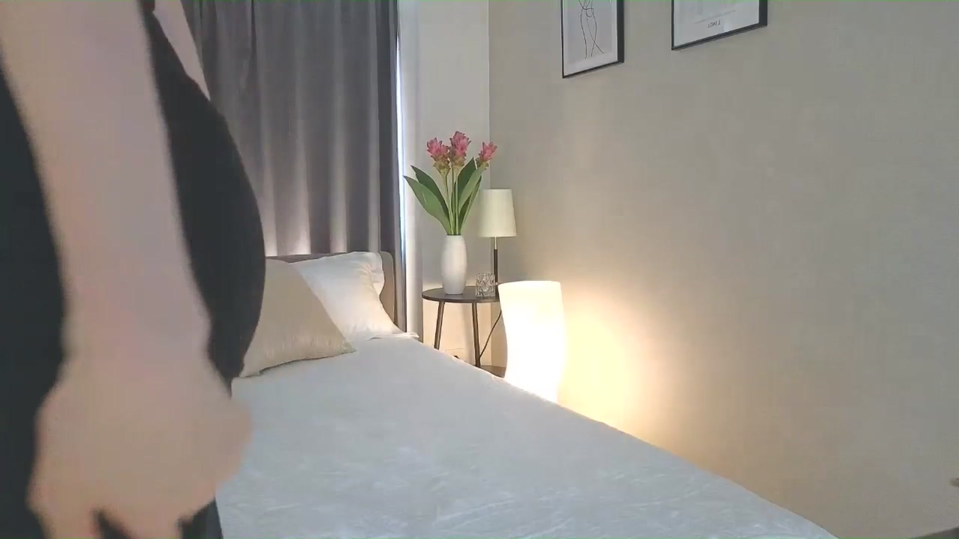 Gallery image thumbnail from Eleah's myfreecams stream on, 06/22/2025, 08:55 image 6 of 20