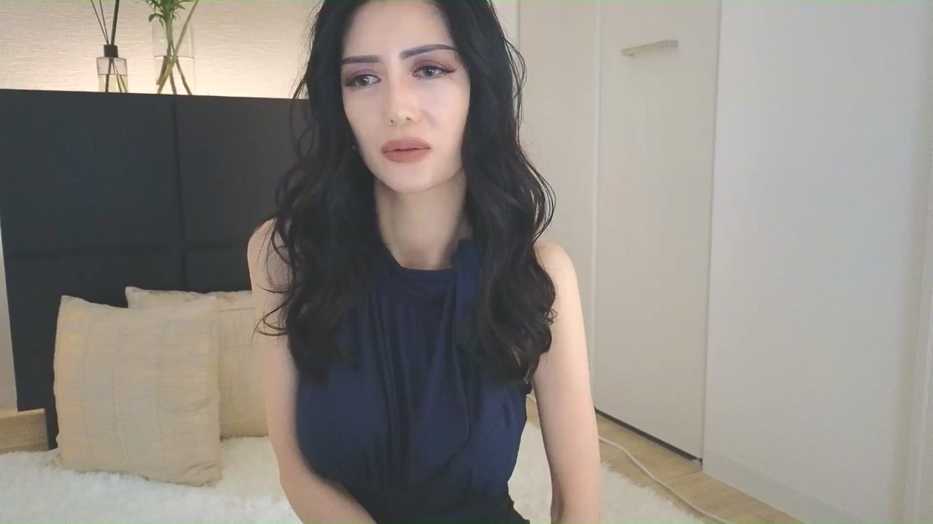 Gallery image thumbnail from Eleah's myfreecams stream on, 06/27/2025, 04:21 image 7 of 20