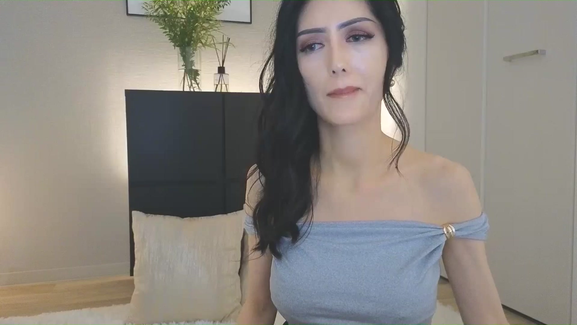Gallery image thumbnail from Eleah's myfreecams stream on, 07/11/2025, 07:58 image 13 of 20