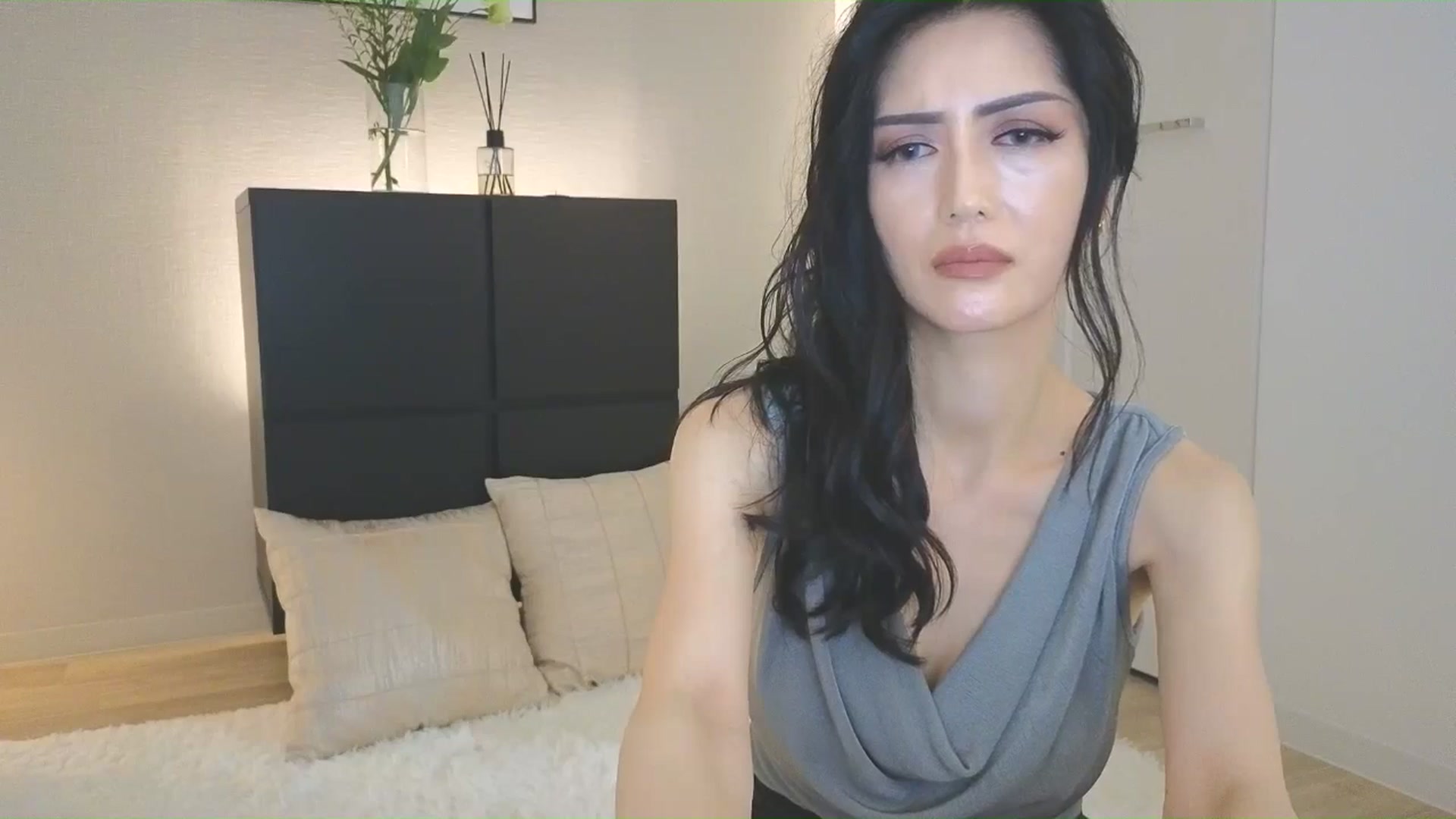Gallery image thumbnail from Eleah's myfreecams stream on, 07/17/2025, 02:14 image 12 of 20