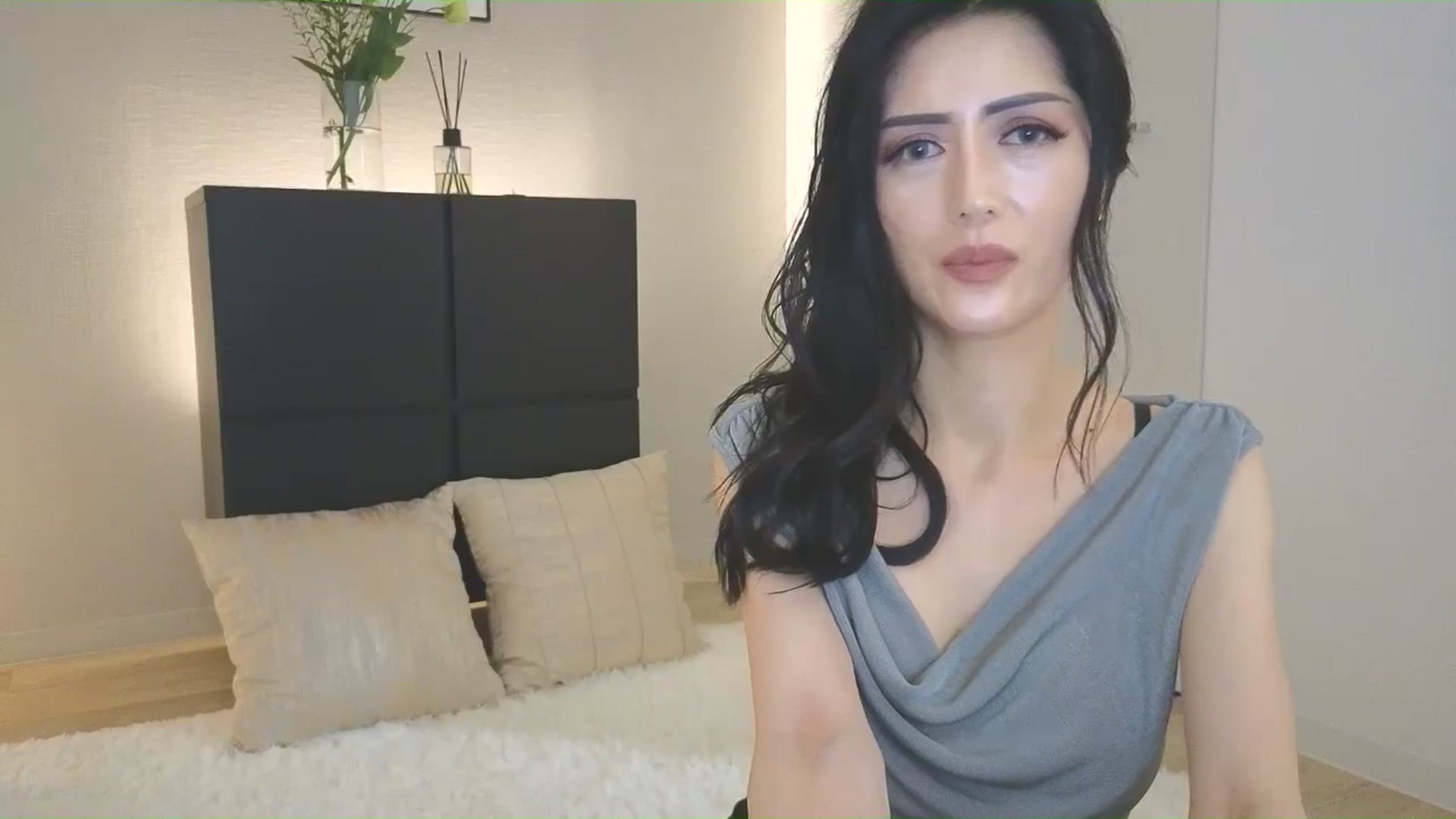Gallery image thumbnail from Eleah's myfreecams stream on, 07/17/2025, 08:16 image 6 of 20