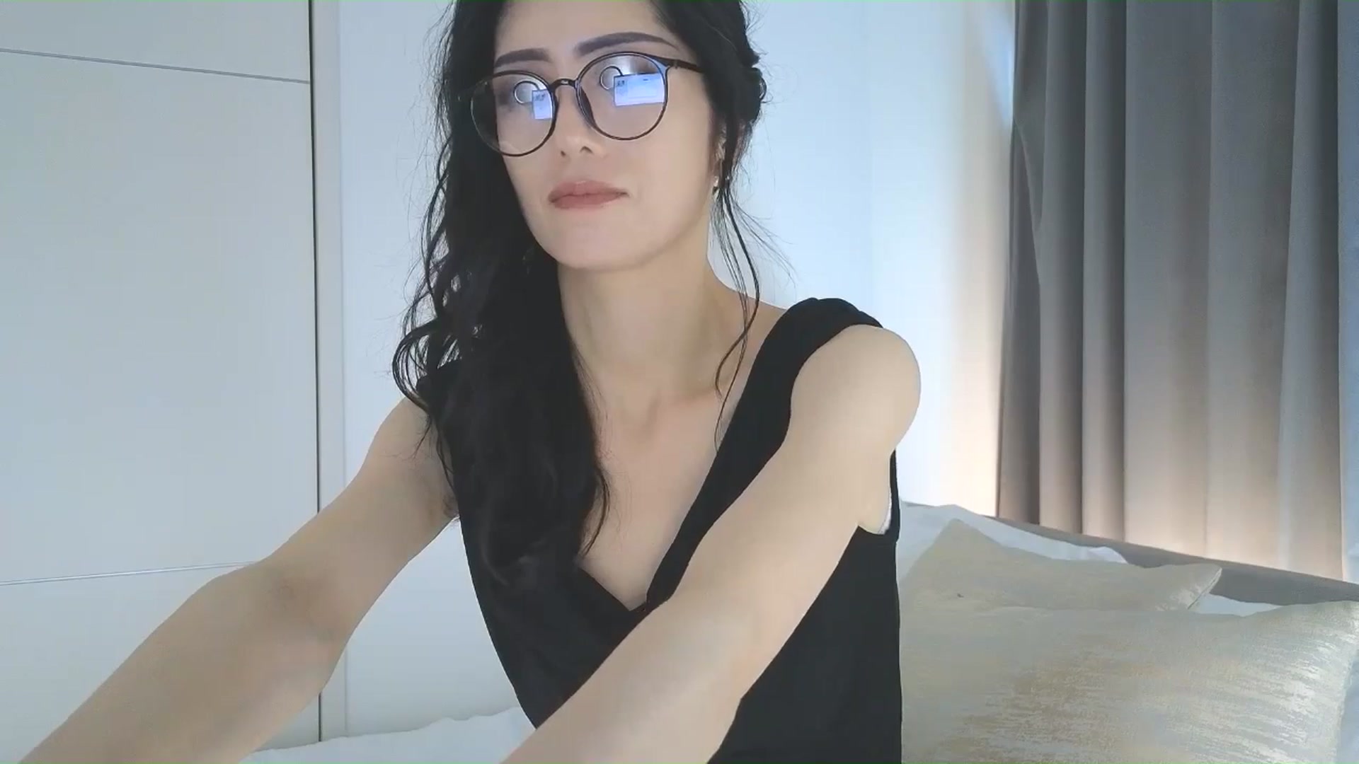 Gallery image thumbnail from Eleah's myfreecams stream on, 07/27/2025, 09:29 image 14 of 20