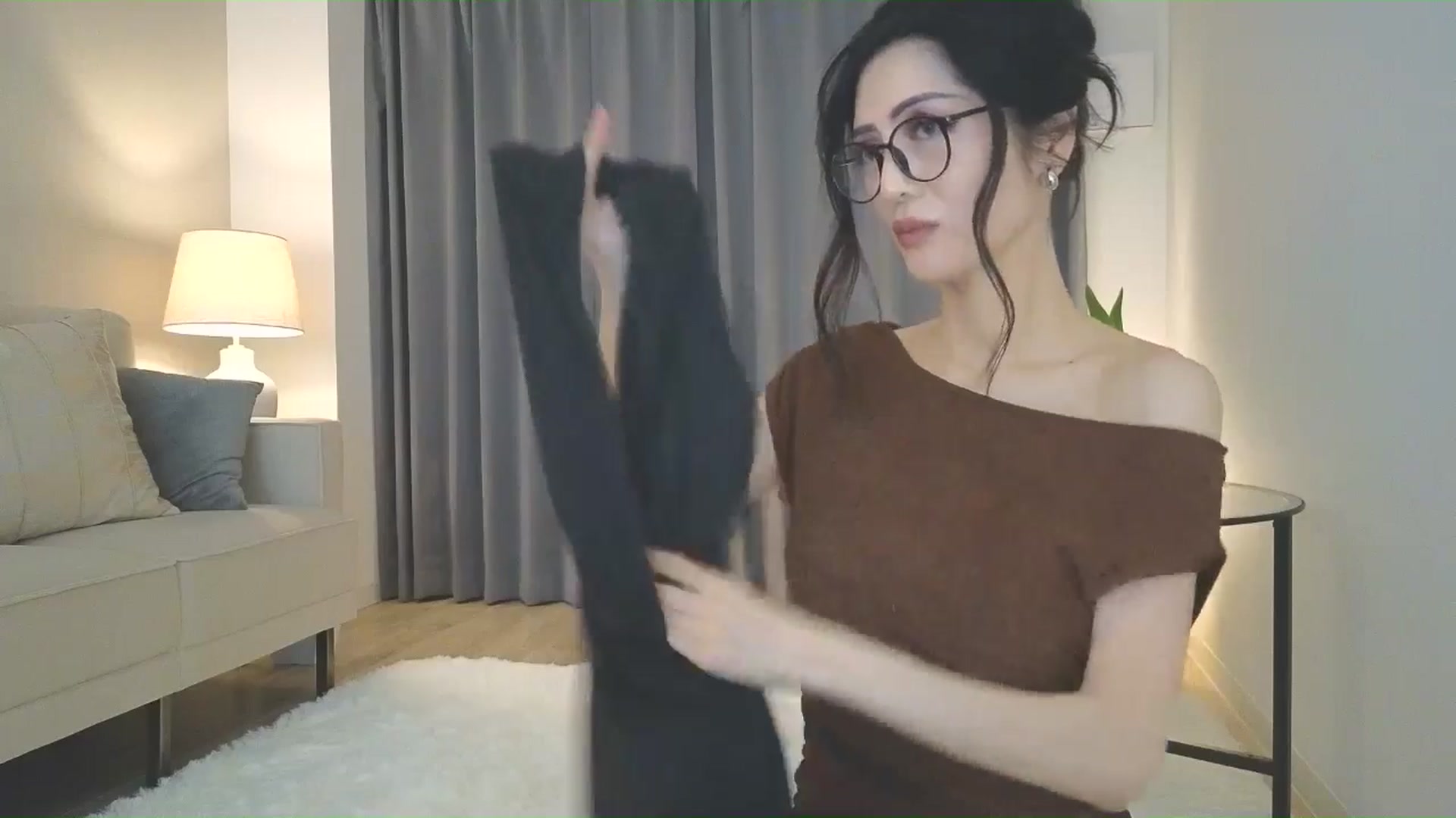 Gallery image thumbnail from Eleah's myfreecams stream on, 08/10/2025, 10:24 image 18 of 20