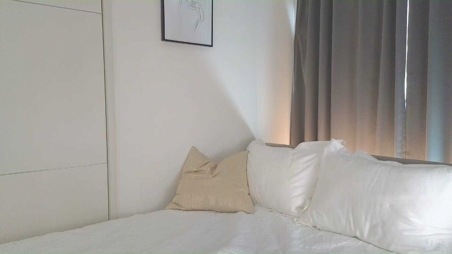 Gallery image thumbnail from Eleah's myfreecams stream on, 08/14/2025, 04:52 image 20 of 20