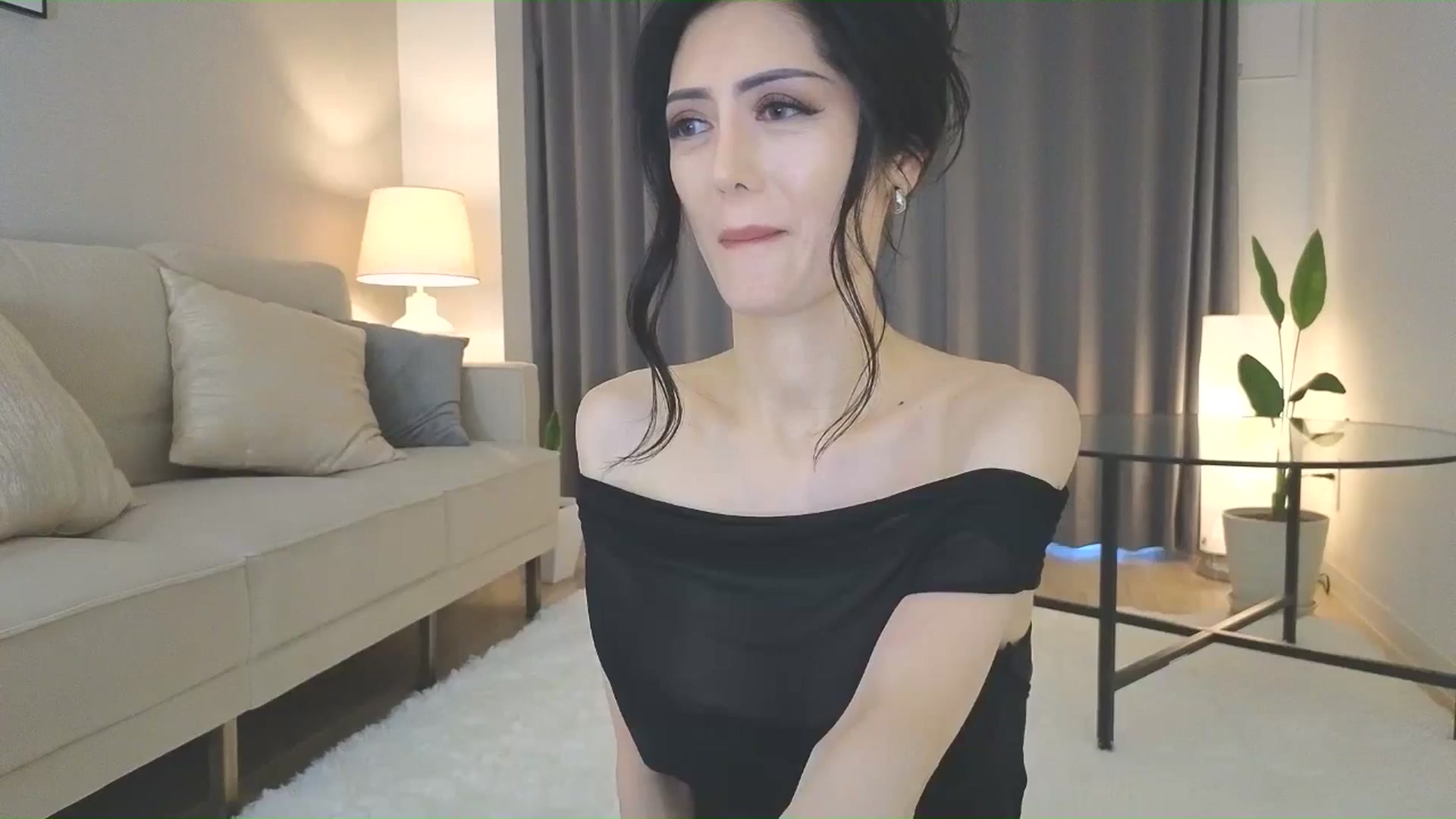 Gallery image thumbnail from Eleah's myfreecams stream on, 08/14/2025, 10:24 image 10 of 20