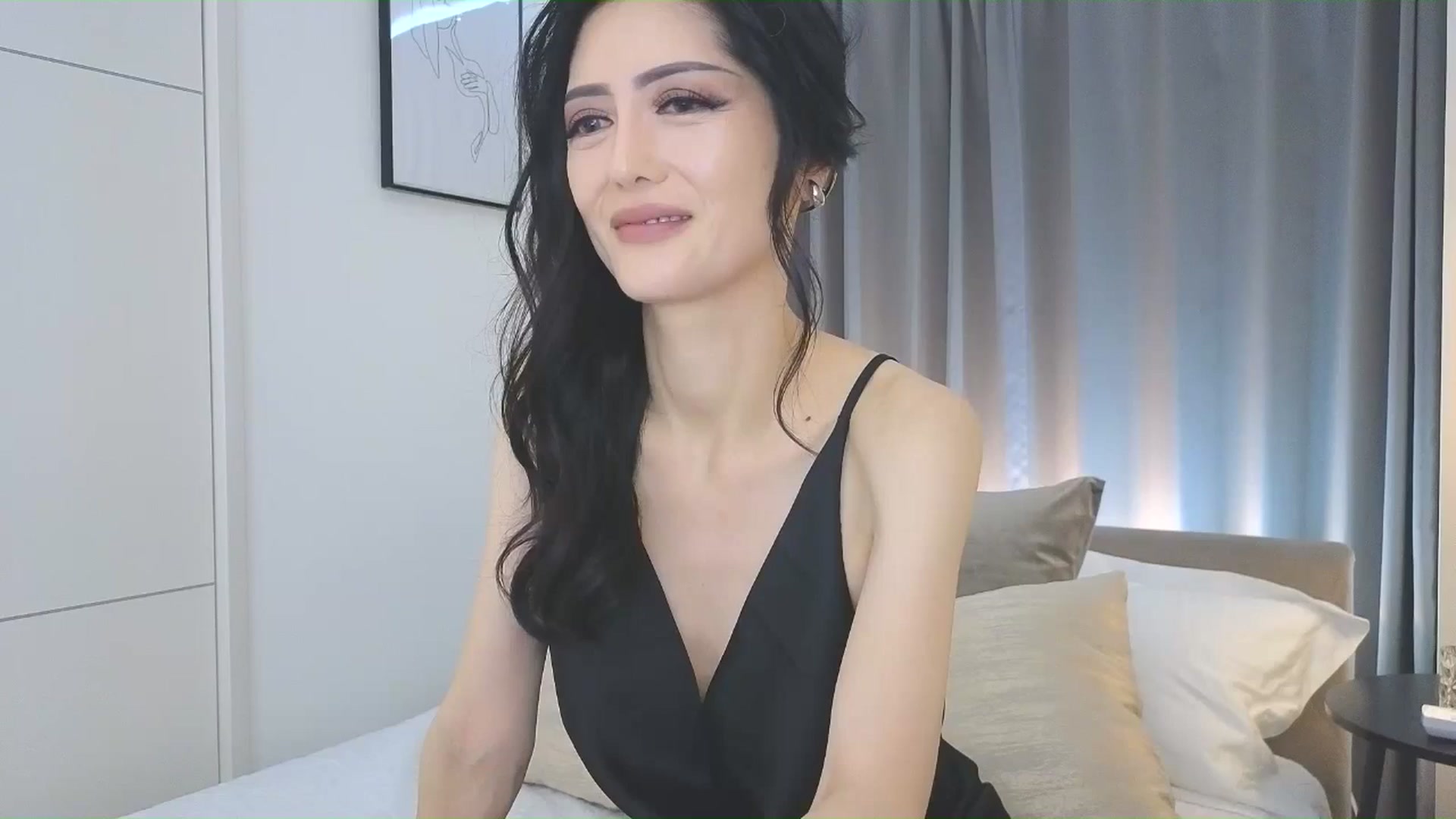 Gallery image thumbnail from Eleah's myfreecams stream on, 08/17/2025, 04:49 image 16 of 20
