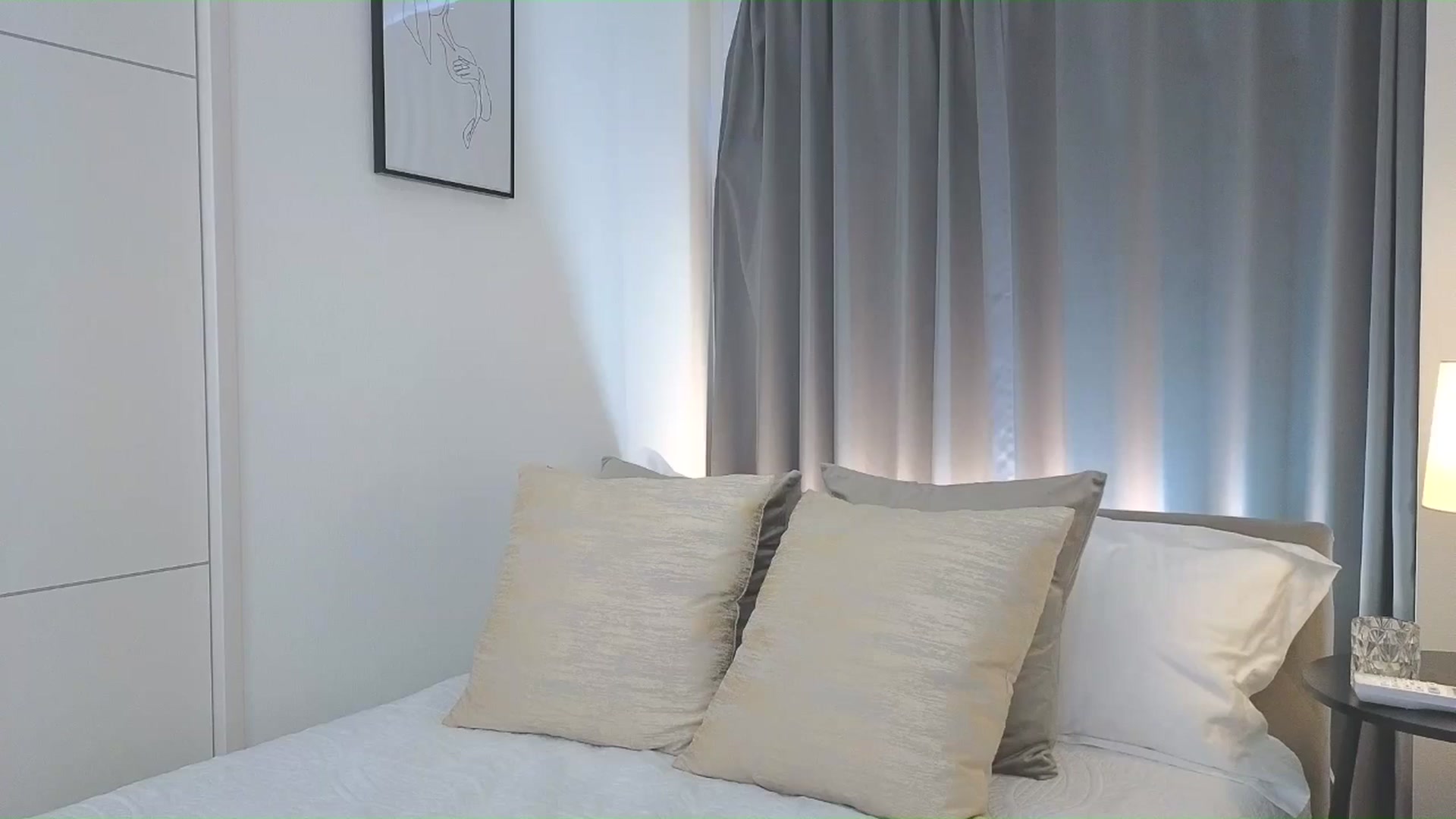 Gallery image thumbnail from Eleah's myfreecams stream on, 08/17/2025, 10:47 image 10 of 20