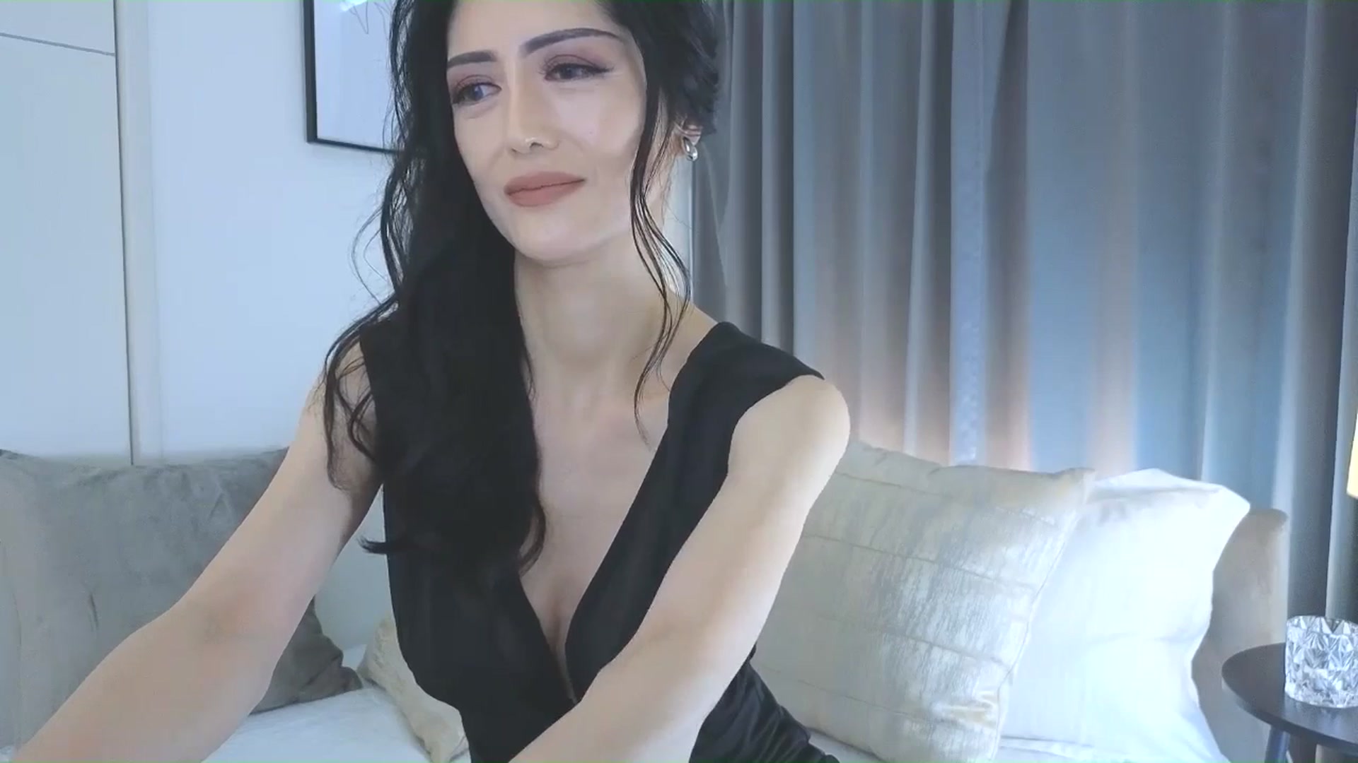 Gallery image thumbnail from Eleah's myfreecams stream on, 08/24/2025, 03:55 image 3 of 20