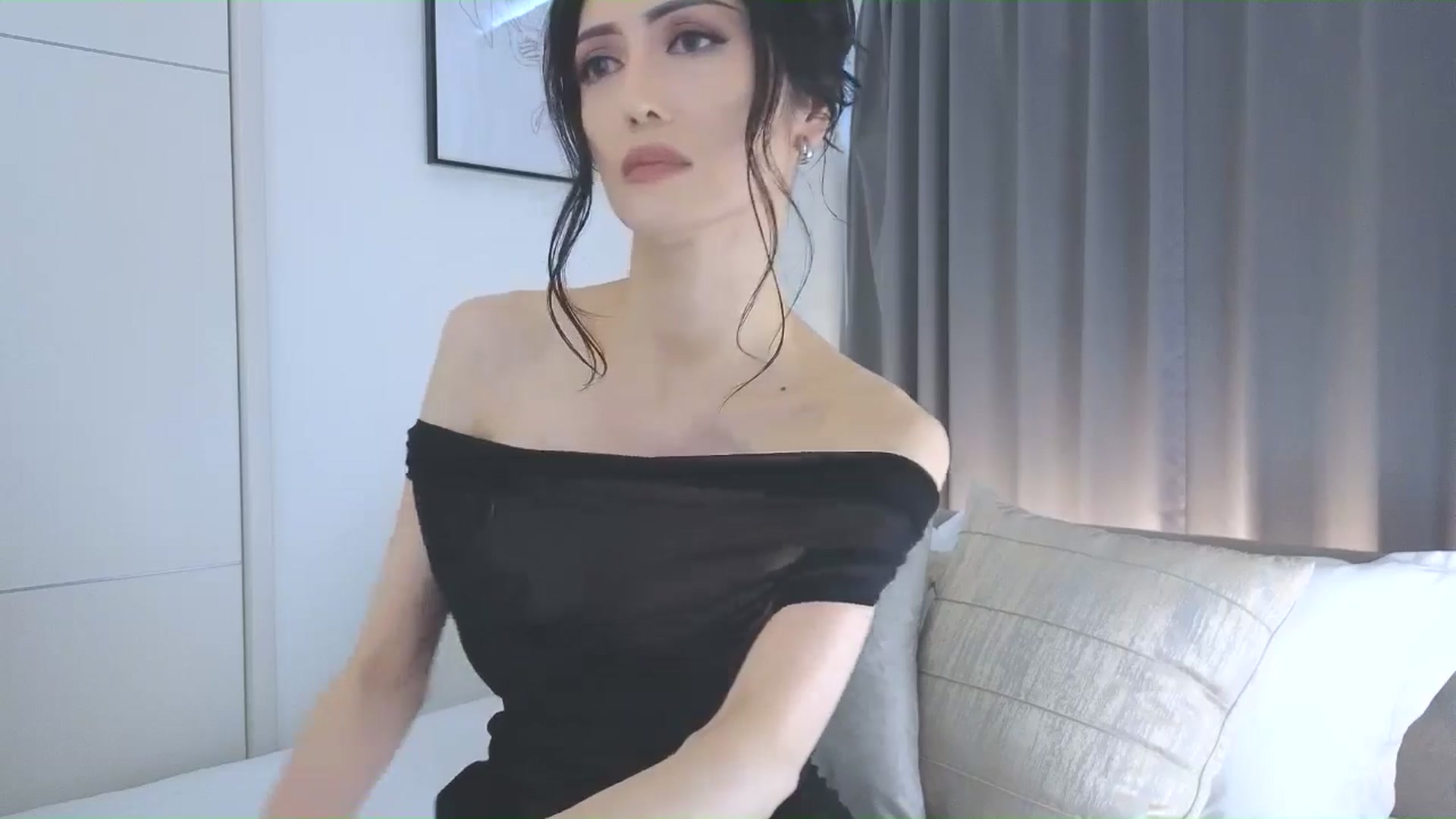 Gallery image thumbnail from Eleah's myfreecams stream on, 09/07/2025, 04:00 image 19 of 20