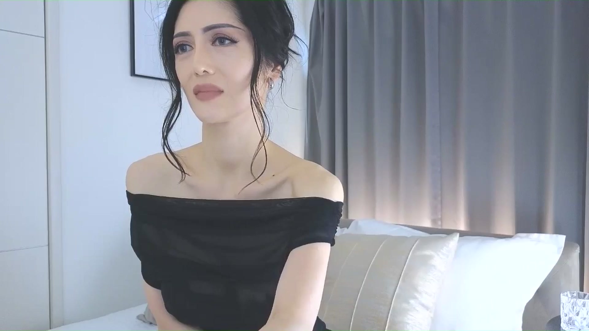 Gallery image thumbnail from Eleah's myfreecams stream on, 09/07/2025, 07:22 image 15 of 20