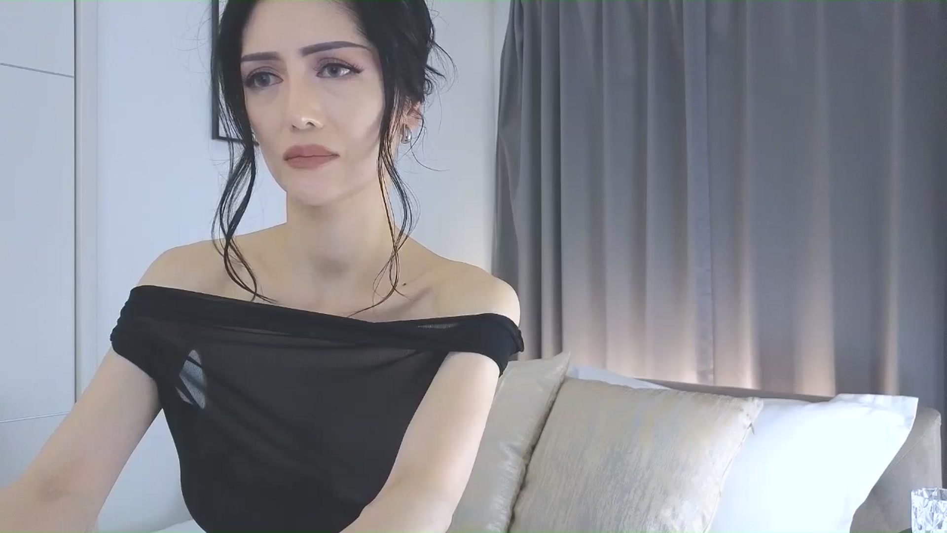 Gallery image thumbnail from Eleah's myfreecams stream on, 09/07/2025, 10:35 image 3 of 20