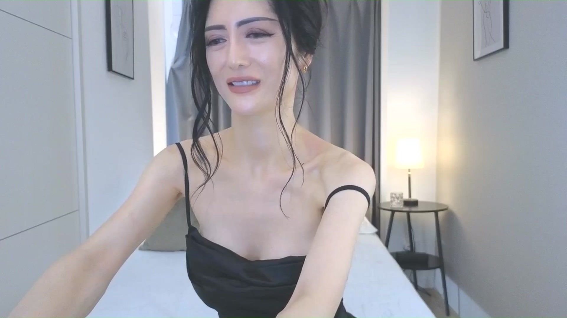 Gallery image thumbnail from Eleah's myfreecams stream on, 10/12/2025, 10:30 image 18 of 20