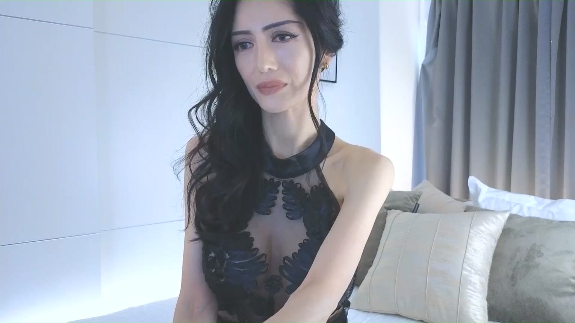Gallery image thumbnail from Eleah's myfreecams stream on, 10/26/2025, 24:01 image 5 of 20