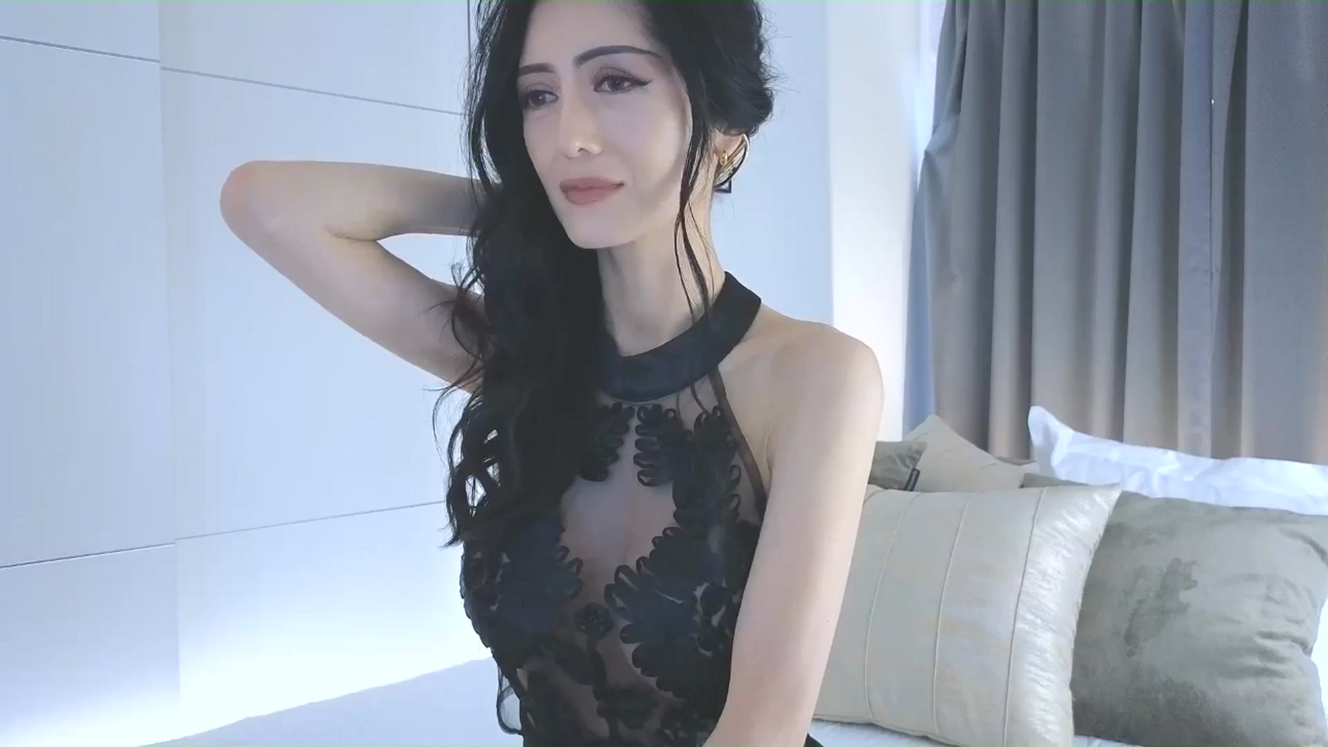 Gallery image thumbnail from Eleah's myfreecams stream on, 10/26/2025, 24:01 image 18 of 20
