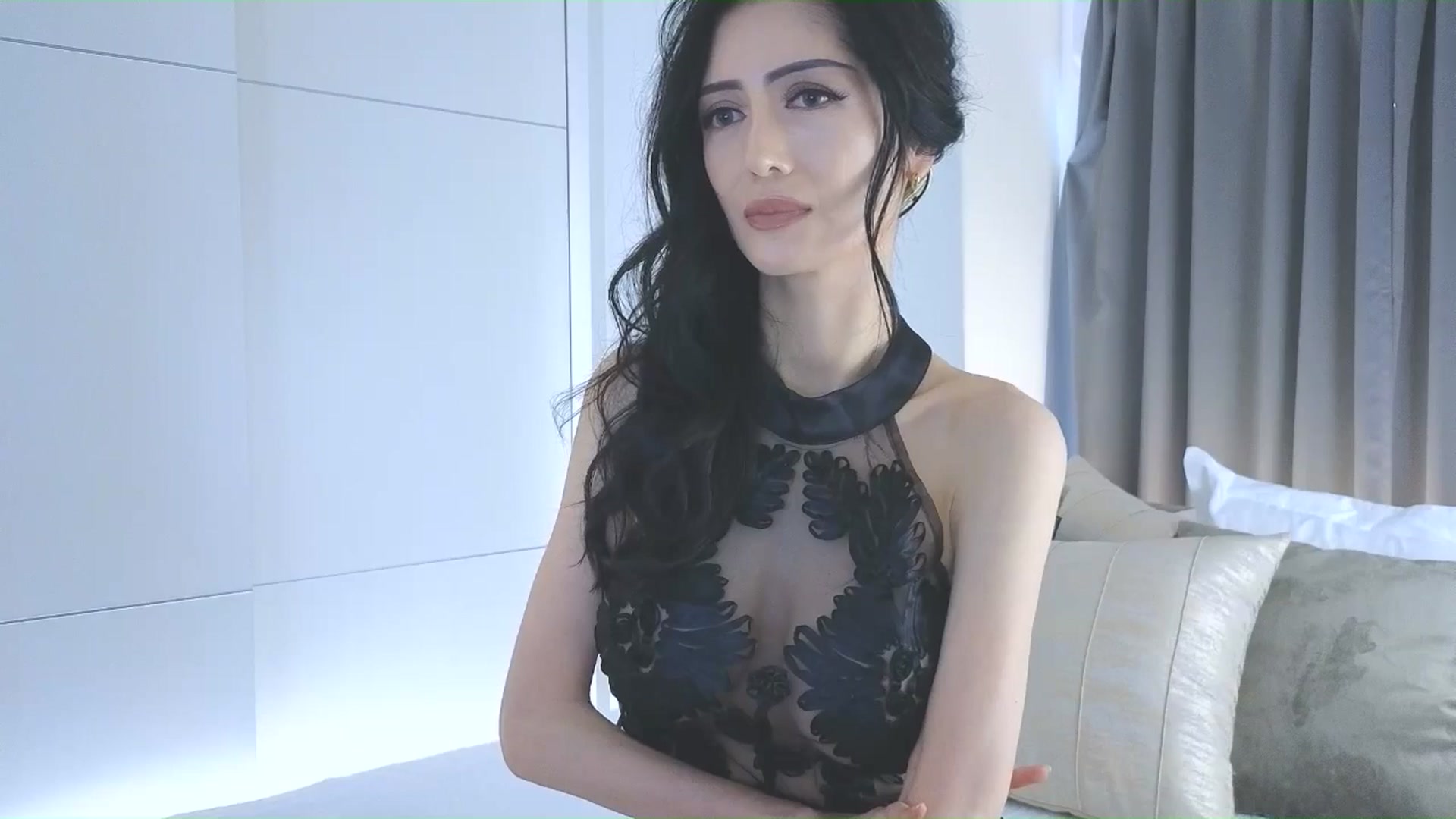 Gallery image thumbnail from Eleah's myfreecams stream on, 10/26/2025, 24:01 image 16 of 20