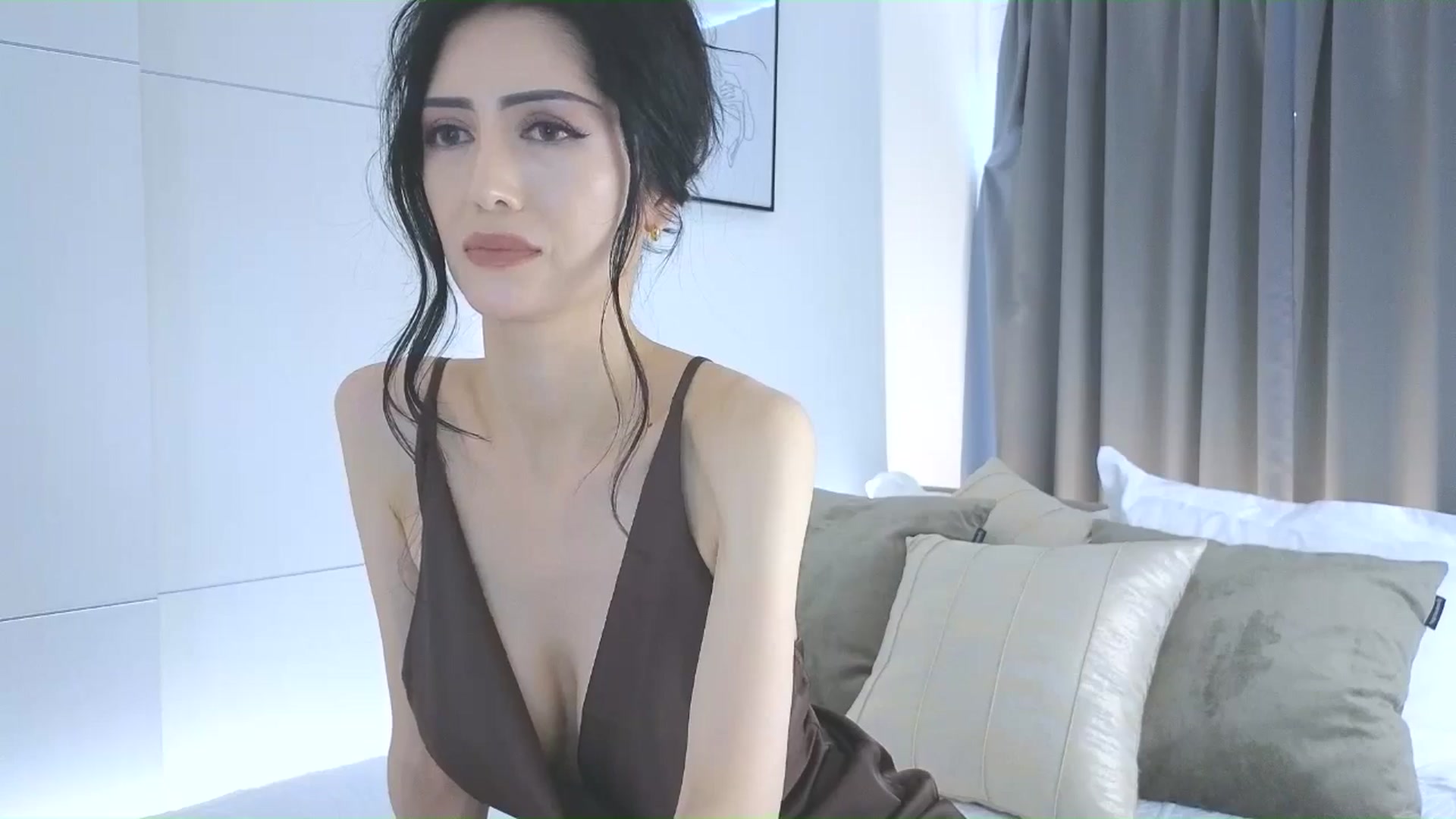 Gallery image thumbnail from Eleah's myfreecams stream on, 10/26/2025, 03:14 image 8 of 20