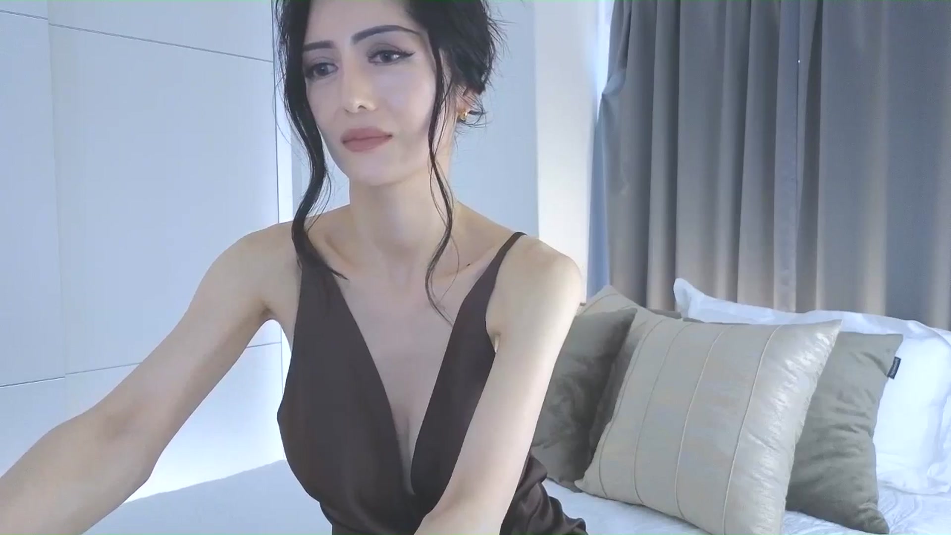 Gallery image thumbnail from Eleah's myfreecams stream on, 10/26/2025, 05:48 image 17 of 20