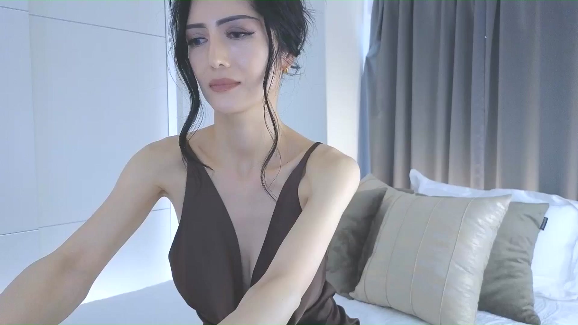 Gallery image thumbnail from Eleah's myfreecams stream on, 10/26/2025, 05:48 image 18 of 20