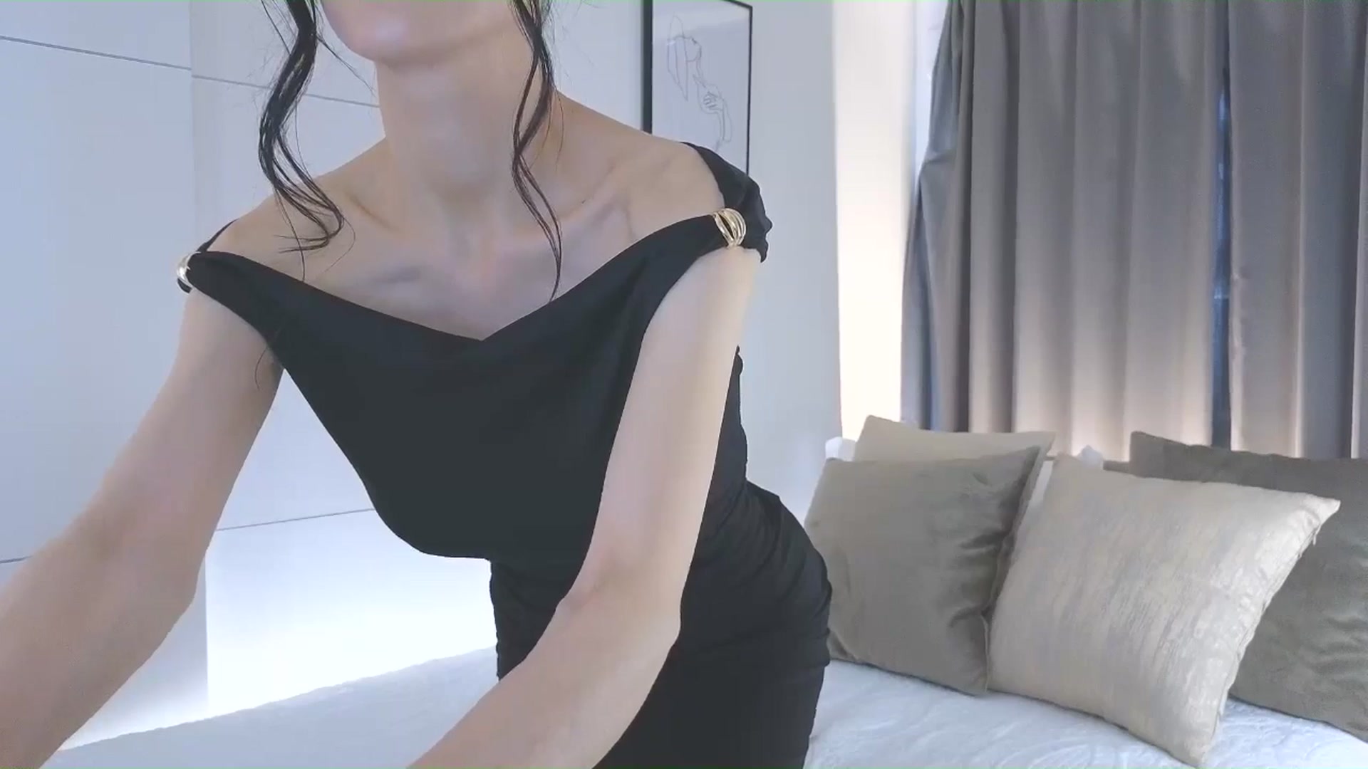 Gallery image thumbnail from Eleah's myfreecams stream on, 11/06/2025, 02:01 image 7 of 20