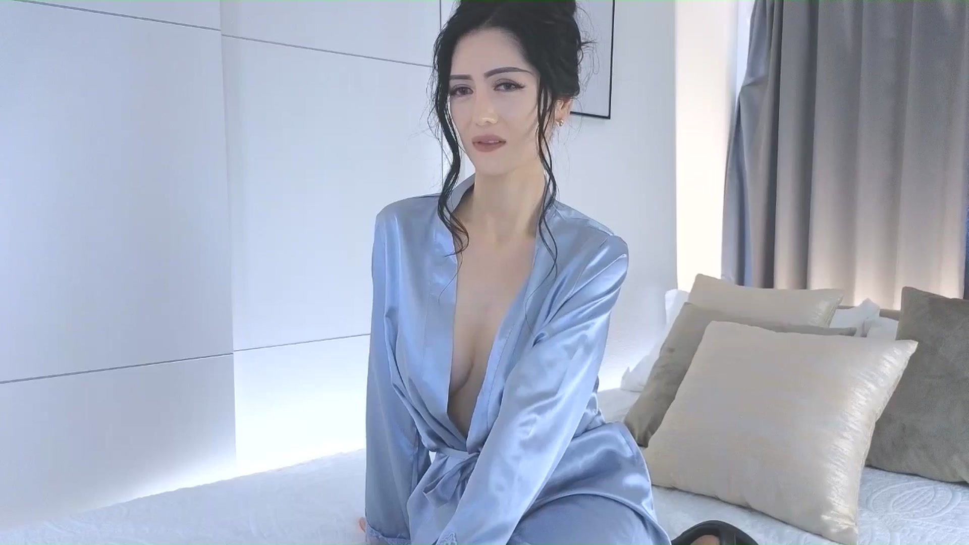 Gallery image thumbnail from Eleah's myfreecams stream on, 11/06/2025, 03:20 image 10 of 20