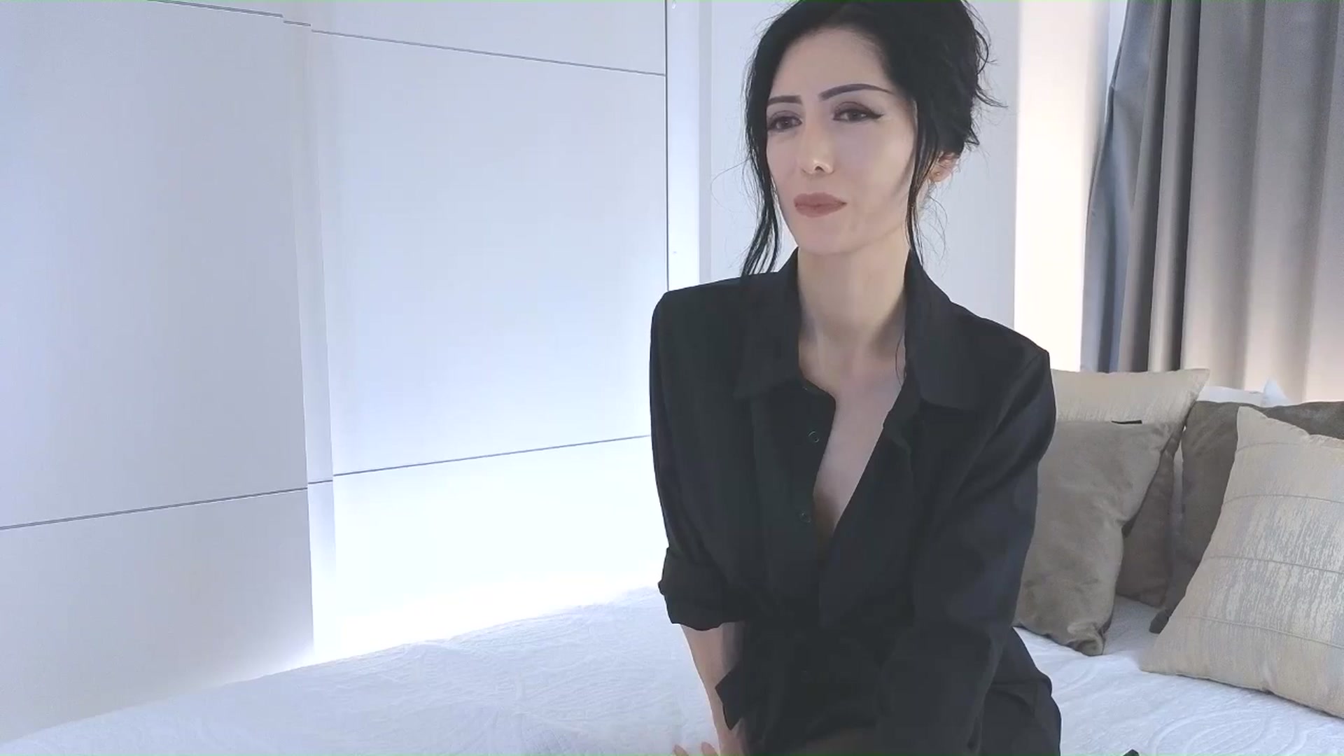 Gallery image thumbnail from Eleah's myfreecams stream on, 11/09/2025, 07:00 image 10 of 20